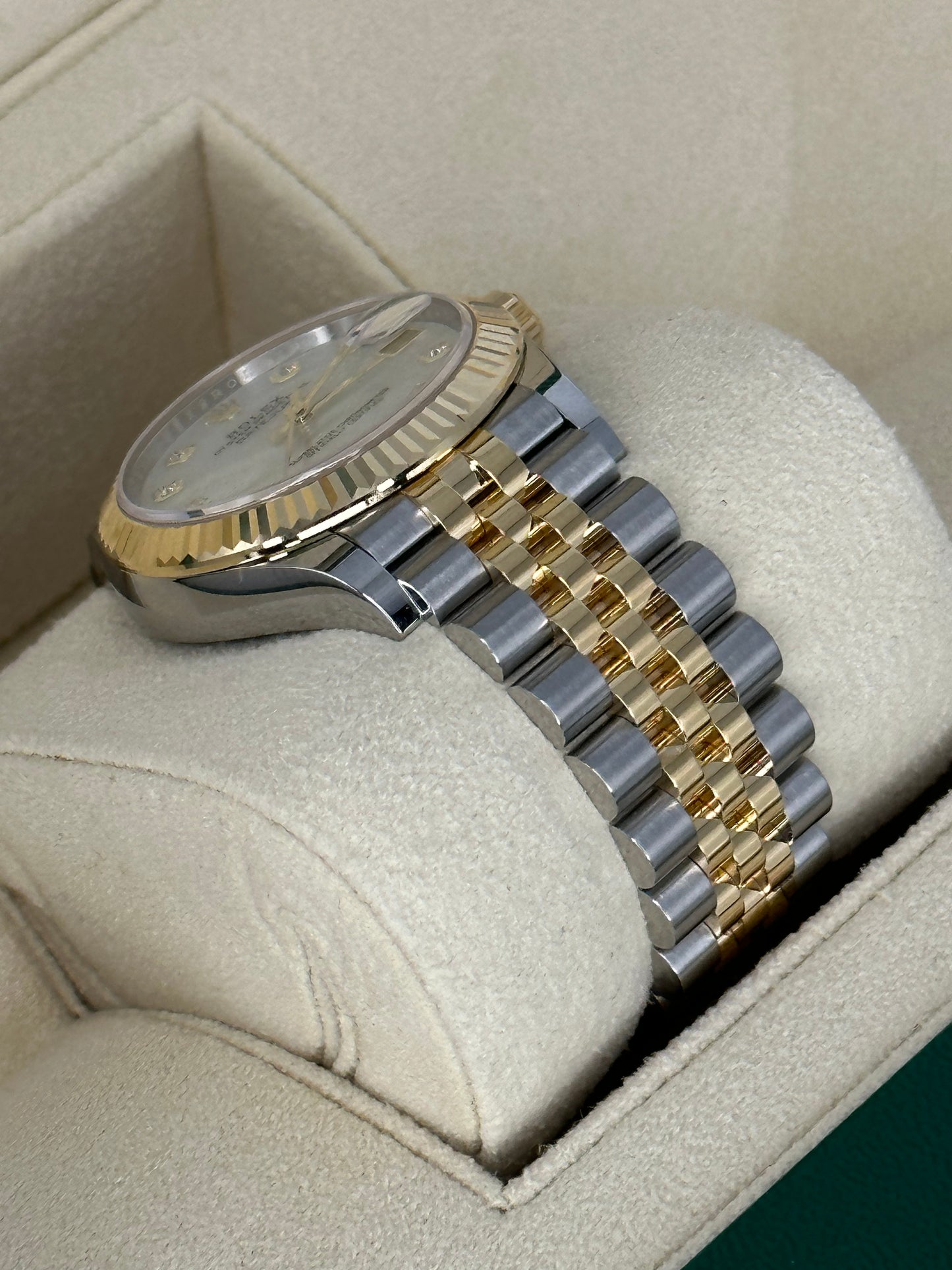 NEW 2023 Rolex Datejust 31mm 278273 Two-Tone Jubilee MOP Diamond Dial - MyWatchLLC