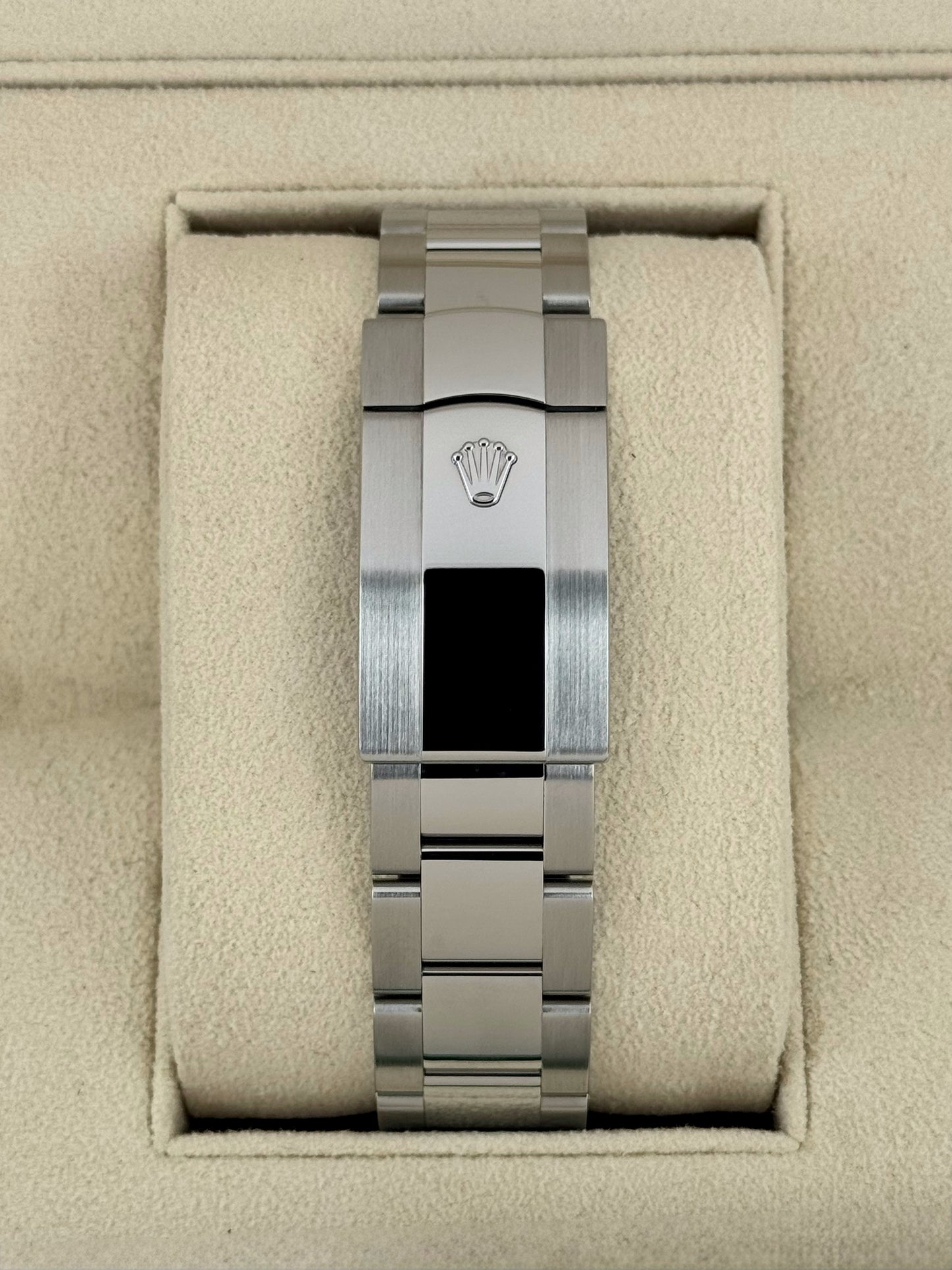 2023 Rolex Sky-Dweller 42mm 326934 Oyster Blue Dial - MyWatchLLC