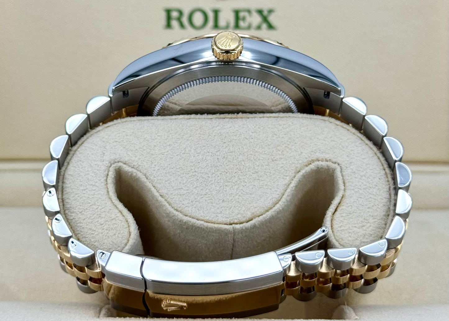 NEW 2024 Rolex Sky-Dweller 42mm 336933 Jubilee Champagne Dial