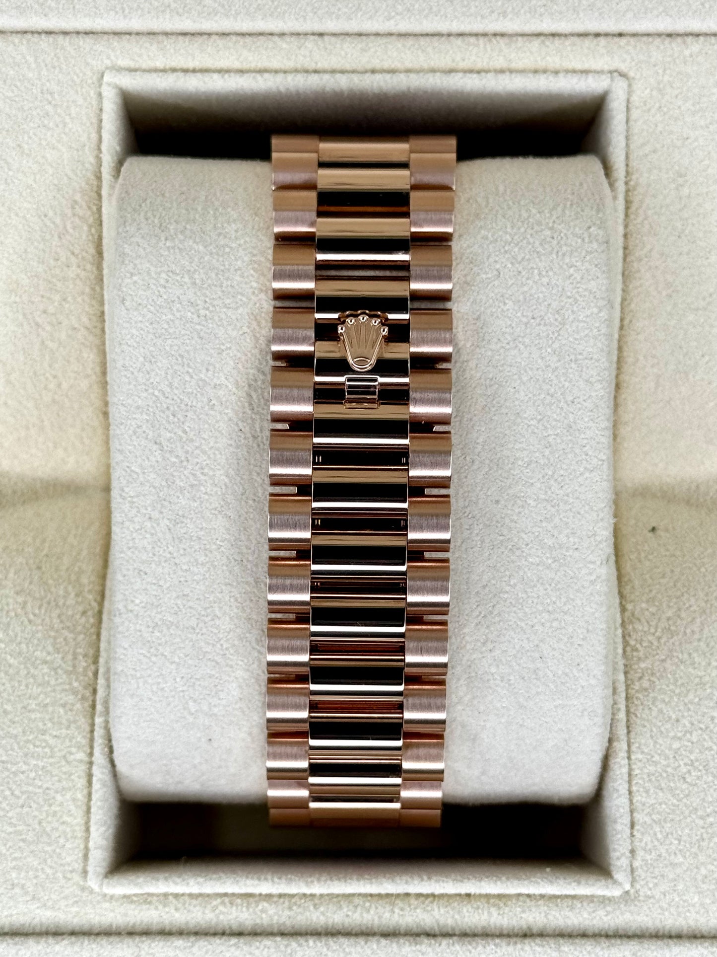 2022 Rolex Day-Date 40mm 228235 Rose Gold Chocolate Diamond Baguette