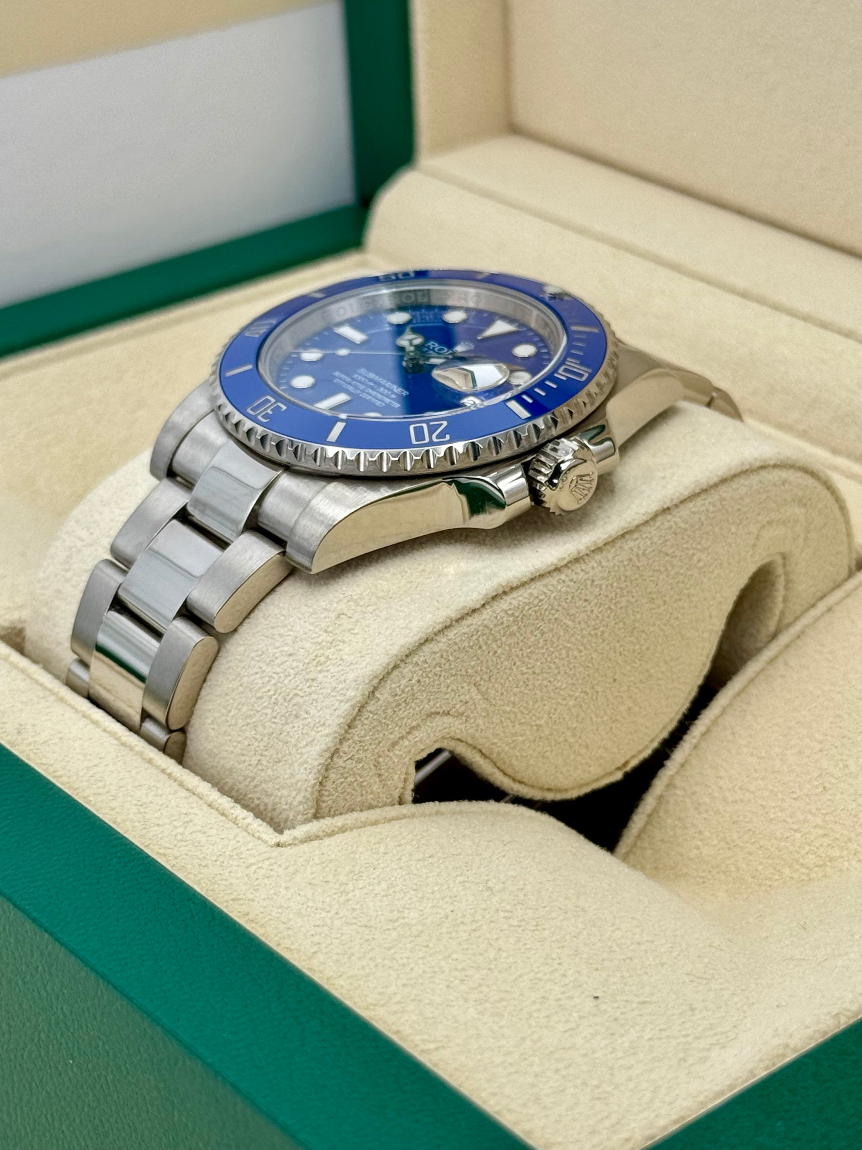 Submariner smurf online blue