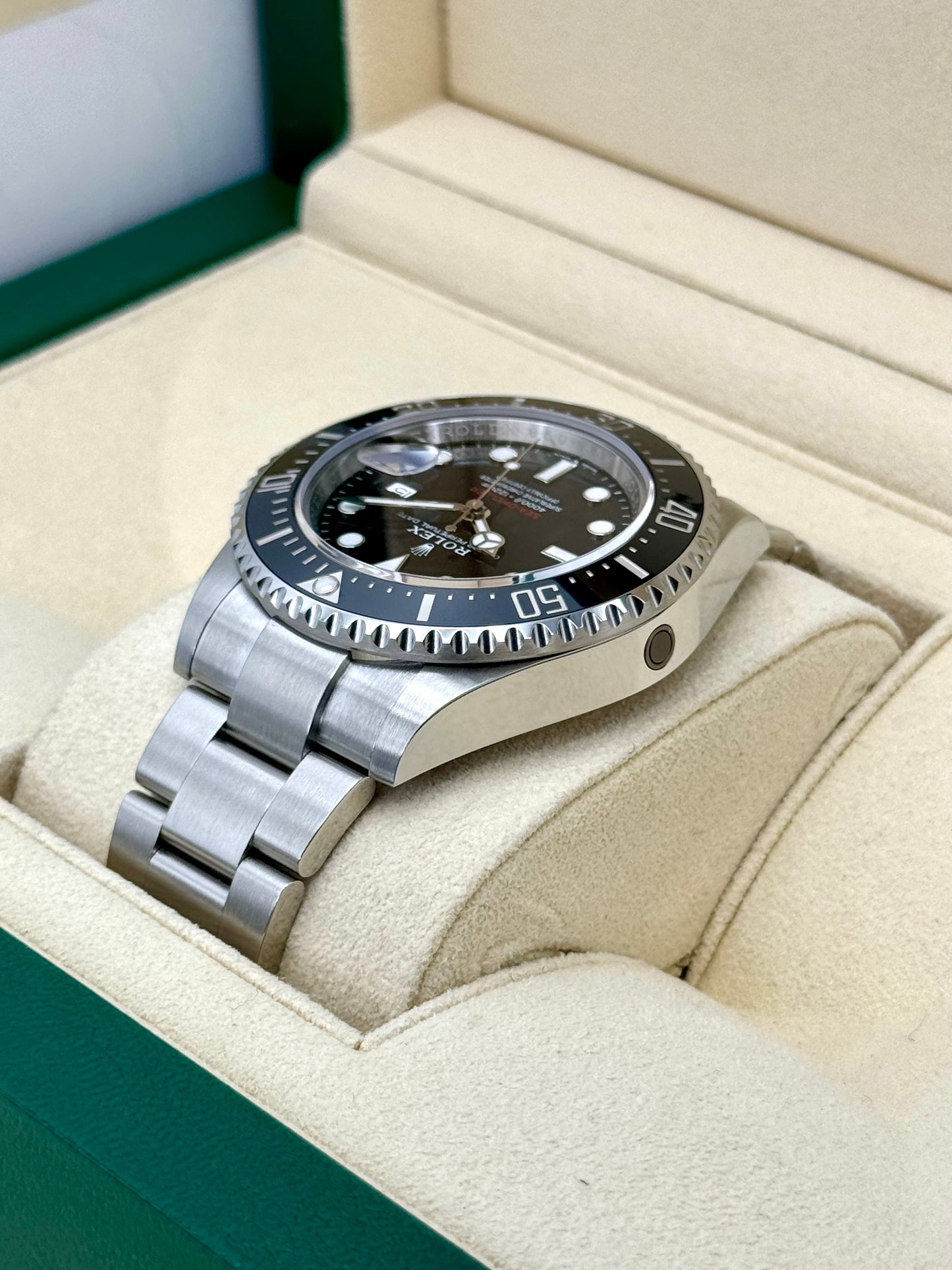 NEW 2024 Rolex Sea-Dweller 43mm 126600 Black Dial