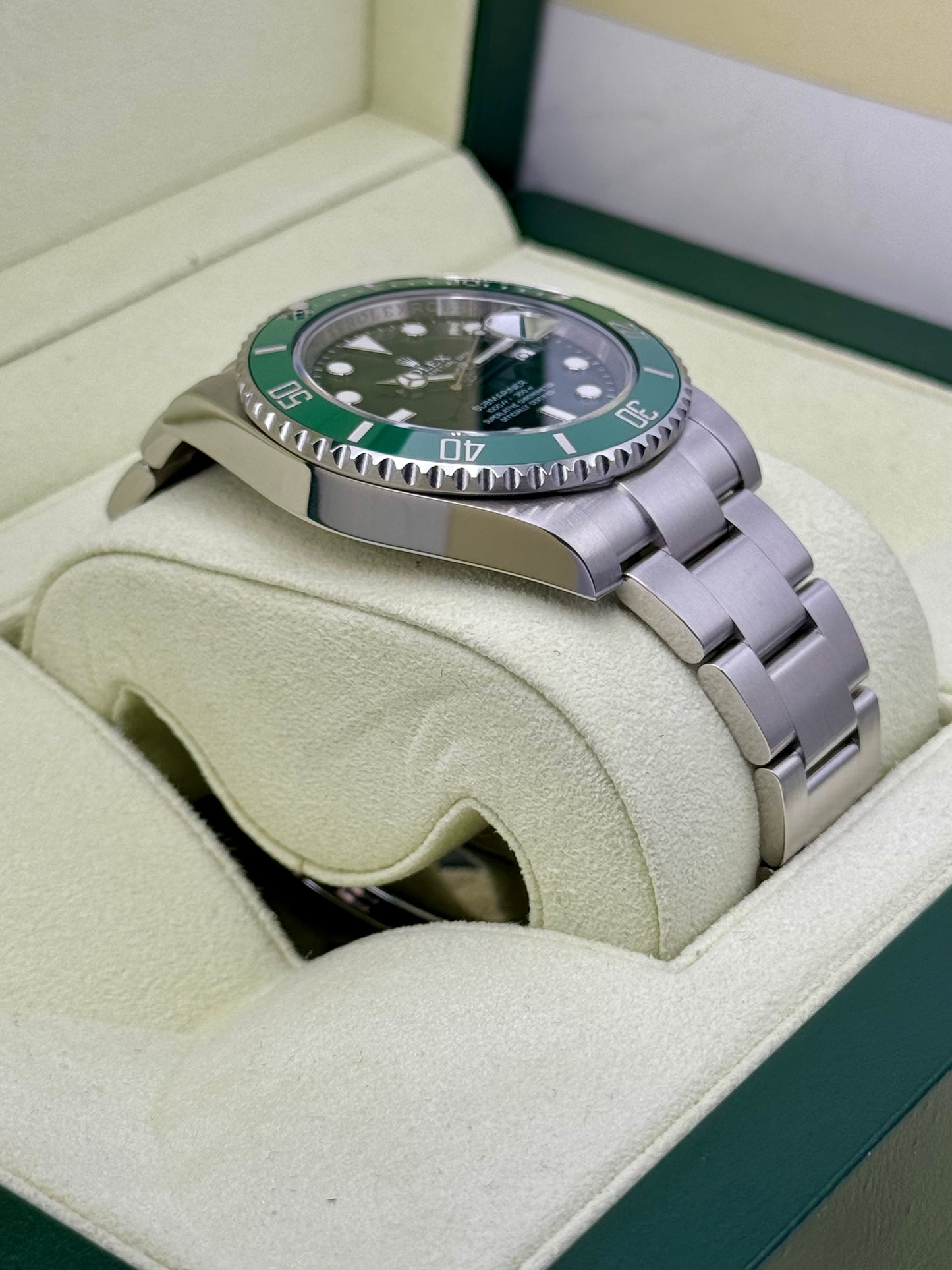 Rolex Submariner Date "Hulk" 40mm 116610LV Stainless Steel Green Dial - MyWatchLLC