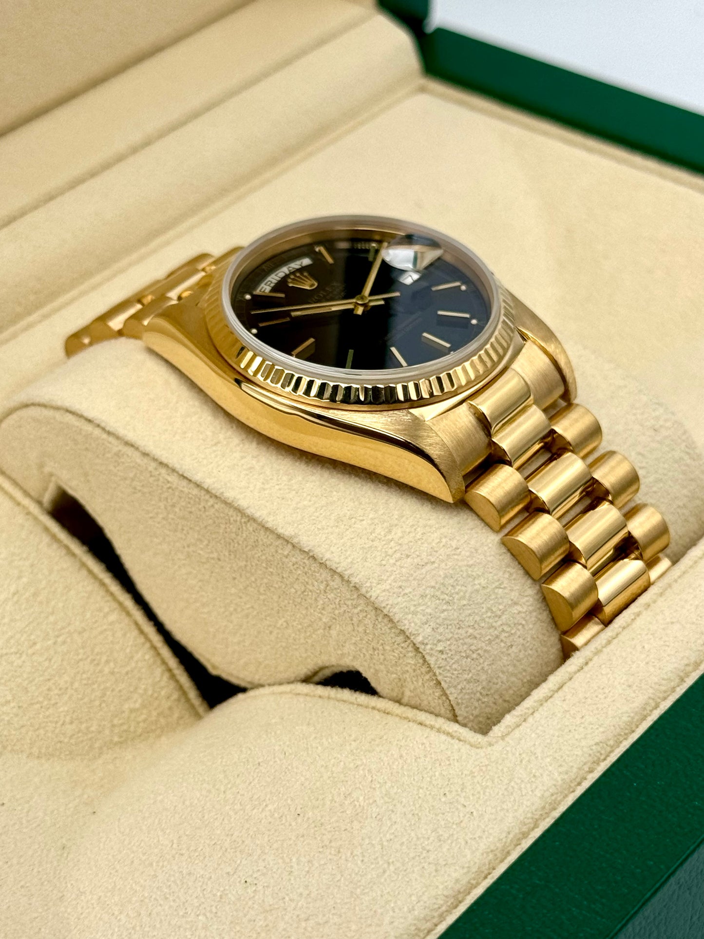 1981 Rolex Day-Date 36mm 18038 Presidential Black Dial