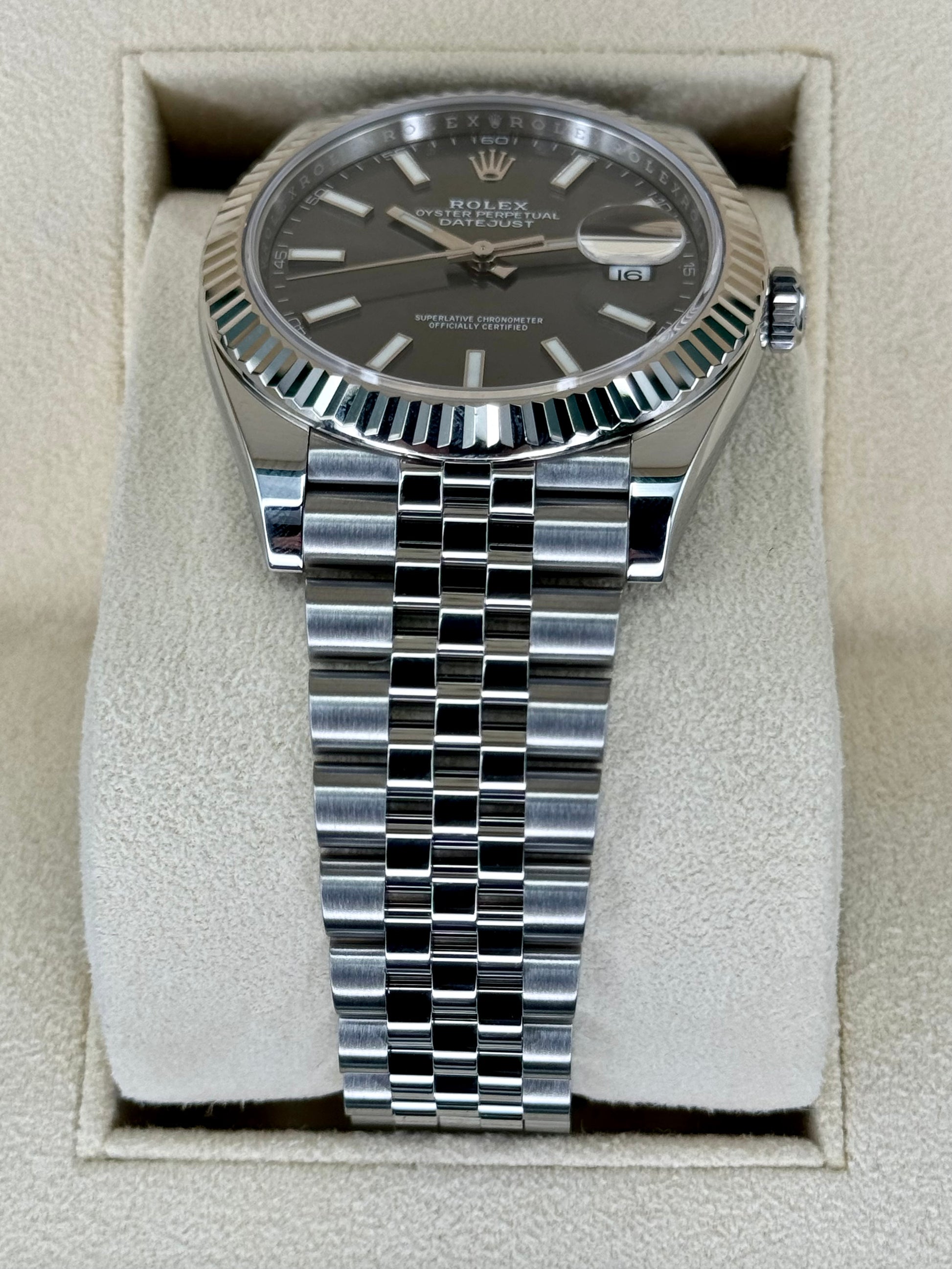 2023 Rolex Datejust 41mm 126334 Stainless Steel Jubilee Rhodium Dial - MyWatchLLC