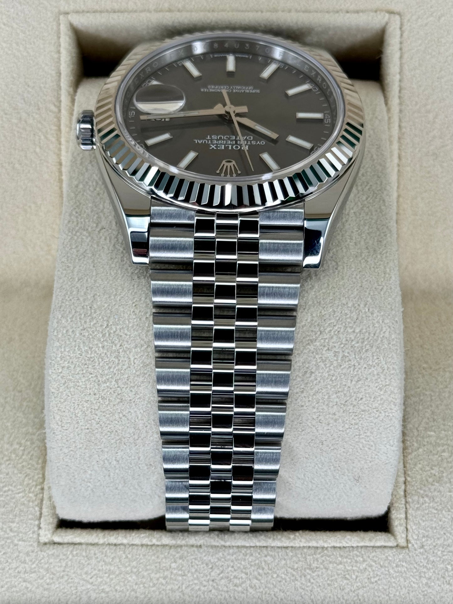 2023 Rolex Datejust 41mm 126334 Stainless Steel Jubilee Rhodium Dial - MyWatchLLC