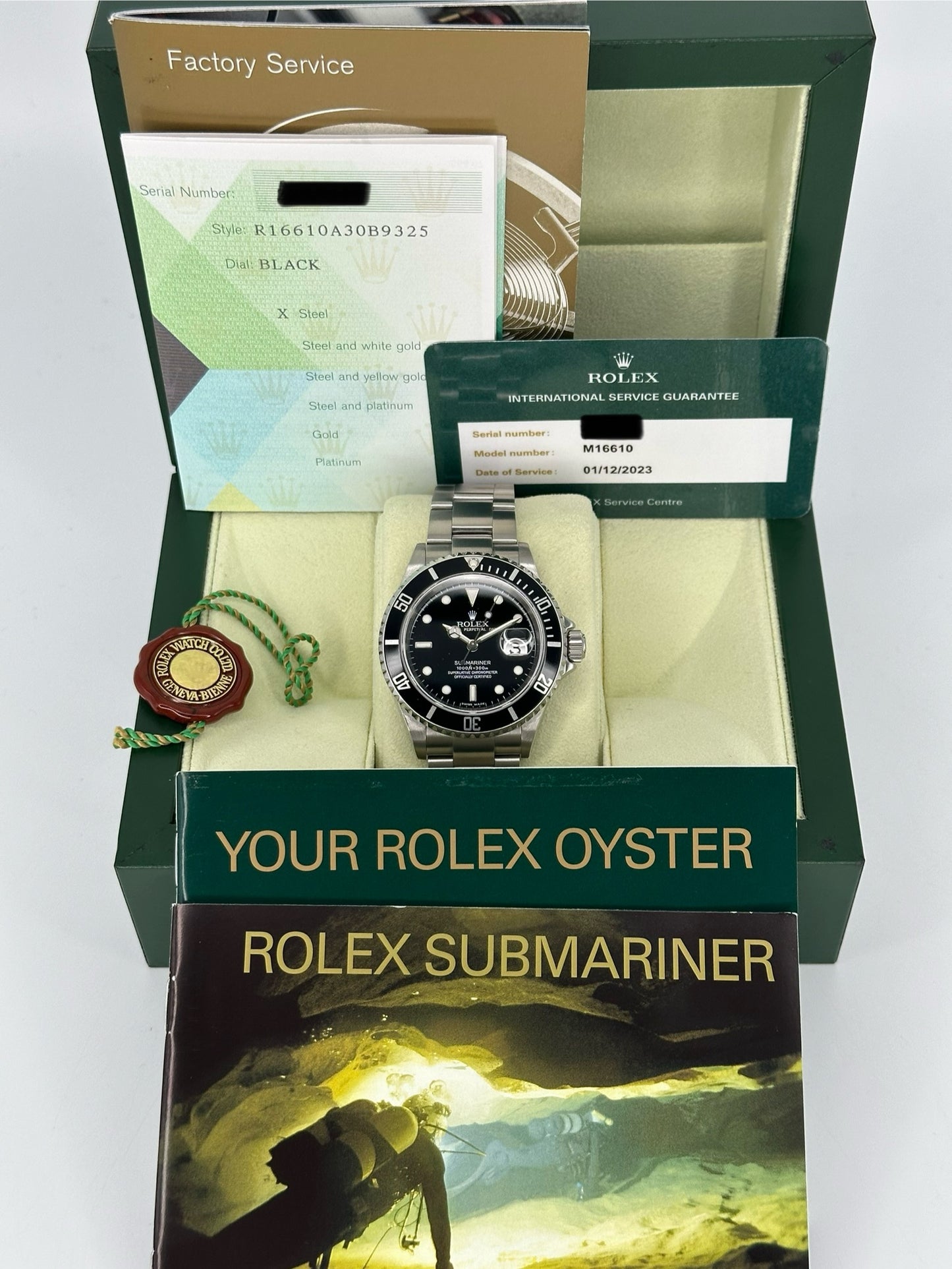 2007 Rolex Submariner Date 40mm 16610 Stainless Steel Black Dial - MyWatchLLC