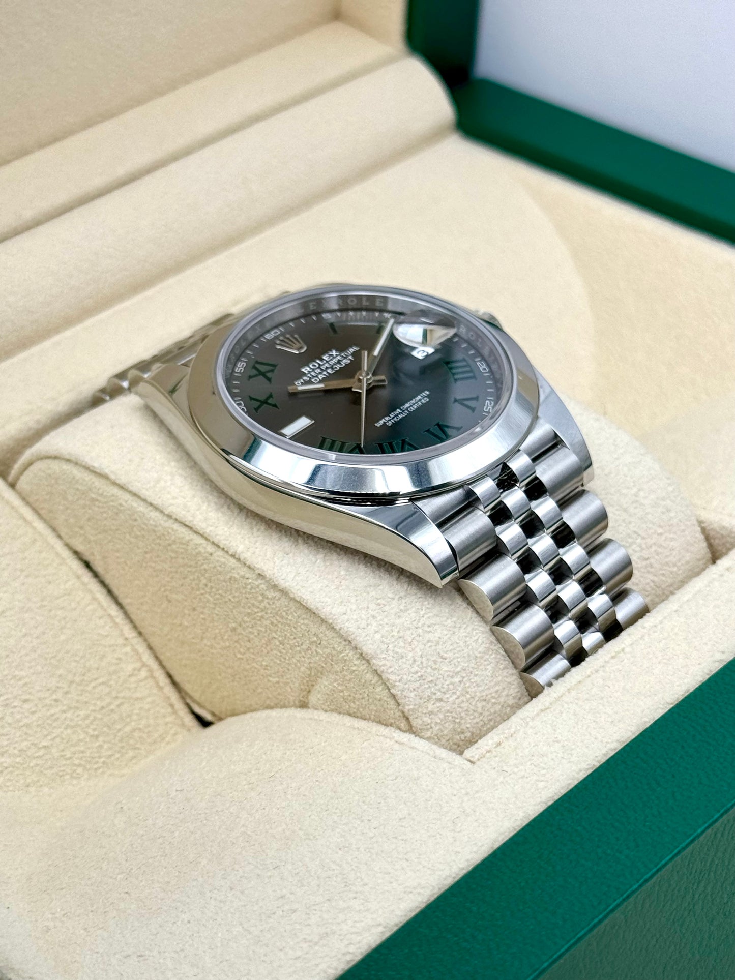 NEW 2024 Rolex Datejust 41mm 126300 Jubilee Wimbledon Dial