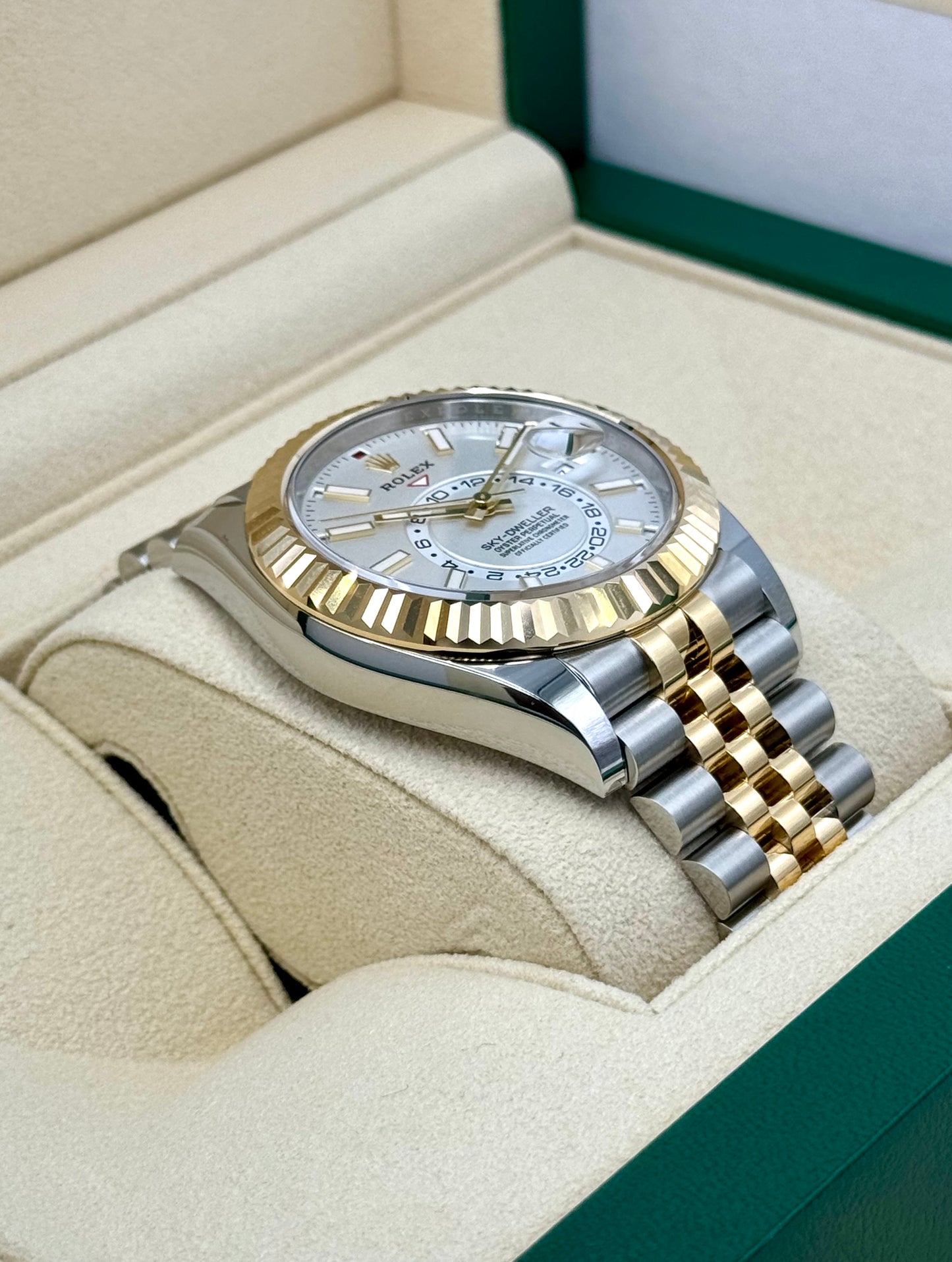 NEW 2024 Rolex Sky-Dweller 42mm 336933 Two-Tone Jubilee White Dial