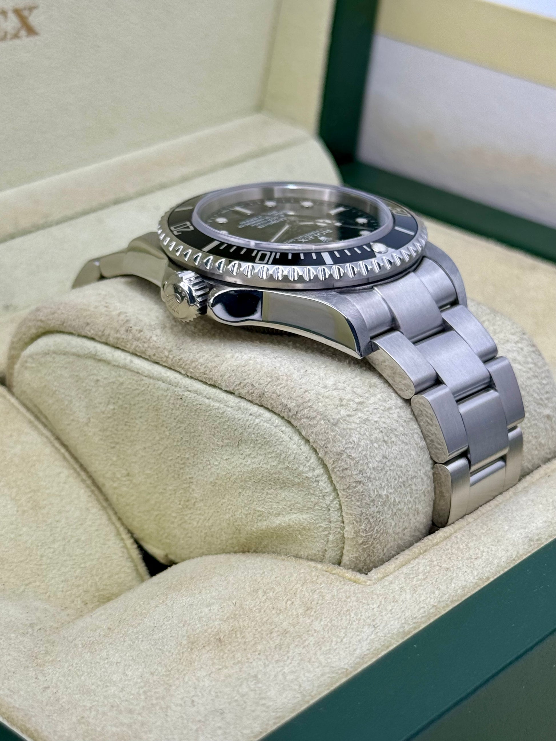 2005 Rolex Sea-Dweller 40mm 16600 Stainless Steel Black Dial - MyWatchLLC