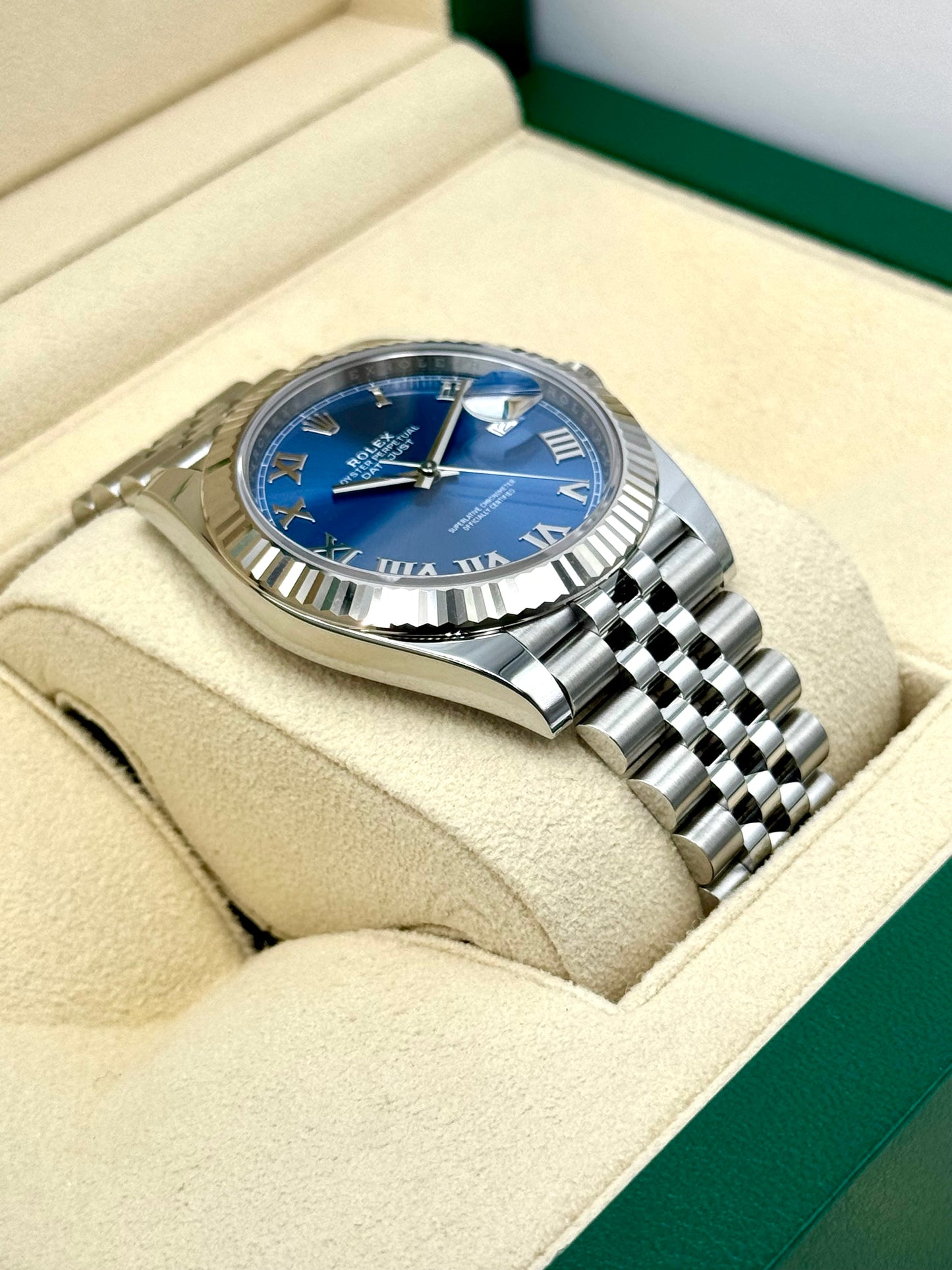 NEW 2024 Rolex Datejust 41mm 126334 Jubilee Blue Roman Numeral Dial