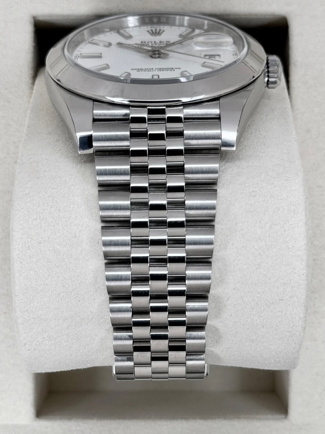 NEW 2026 Rolex Datejust 41mm 126300 Stainless Steel Jubilee White Dial