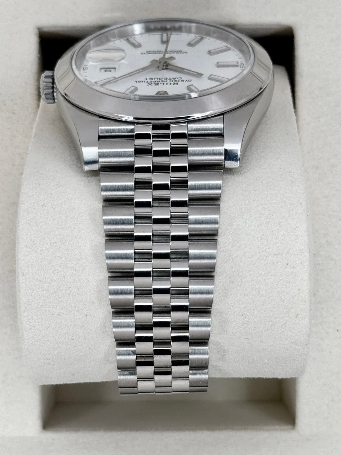 NEW 2026 Rolex Datejust 41mm 126300 Stainless Steel Jubilee White Dial