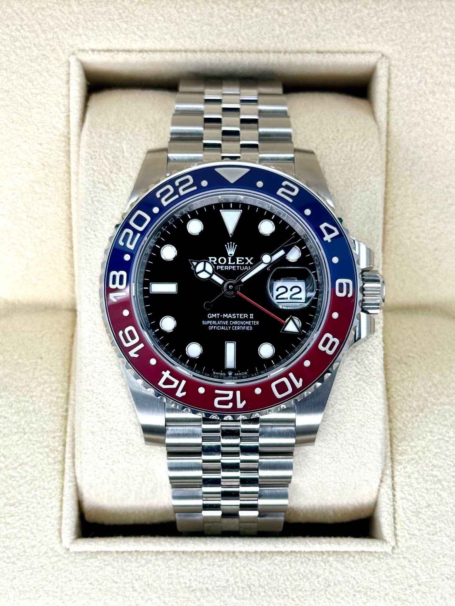 NEW 2024 Rolex GMT-Master II "Pepsi" 40mm 126710BLRO Jubilee