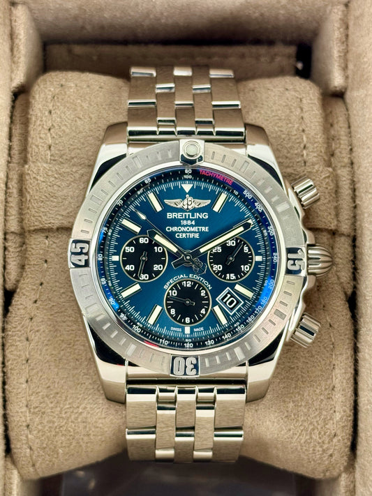 2022 Breitling Chronomat B01 44mm AB0115 Stainless Steel Blue Dial
