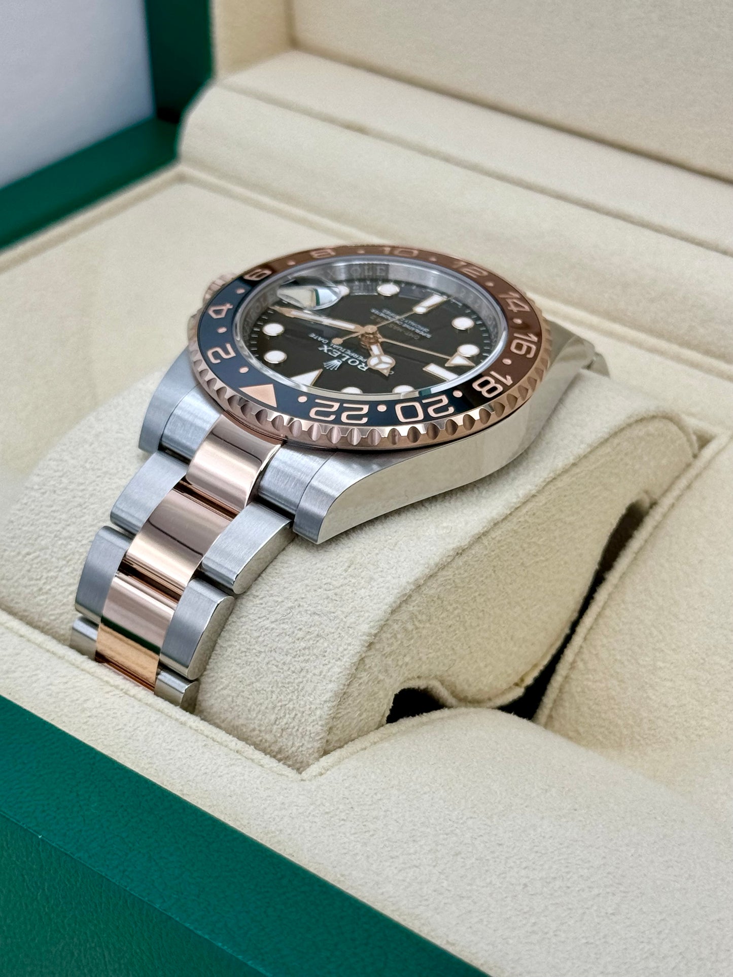 NEW 2024 Rolex GMT-Master II "Rootbeer" 40mm 126711CHNR Two-Tone