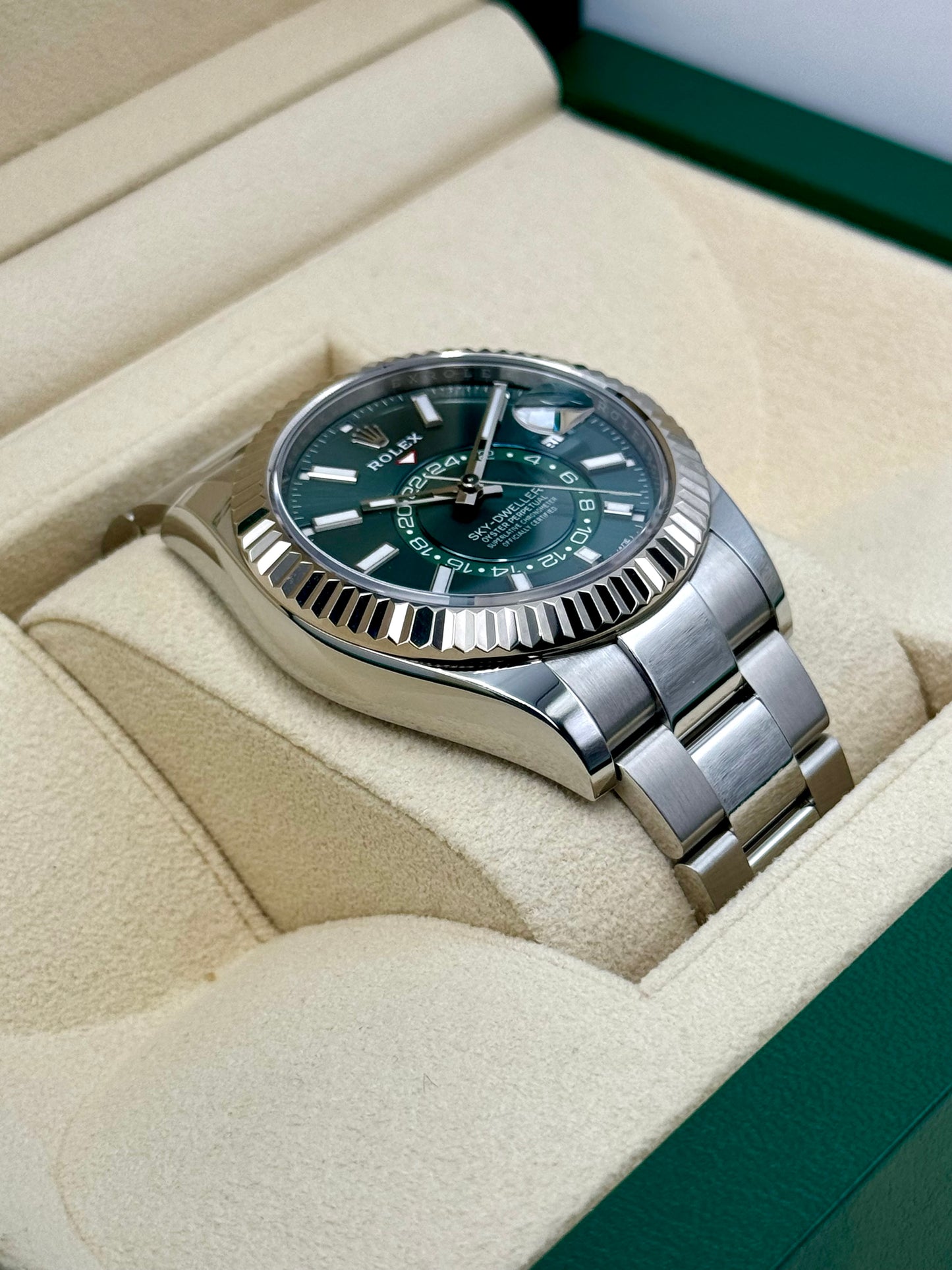 2023 Rolex Sky-Dweller 42mm 336934 Oyster Green Dial