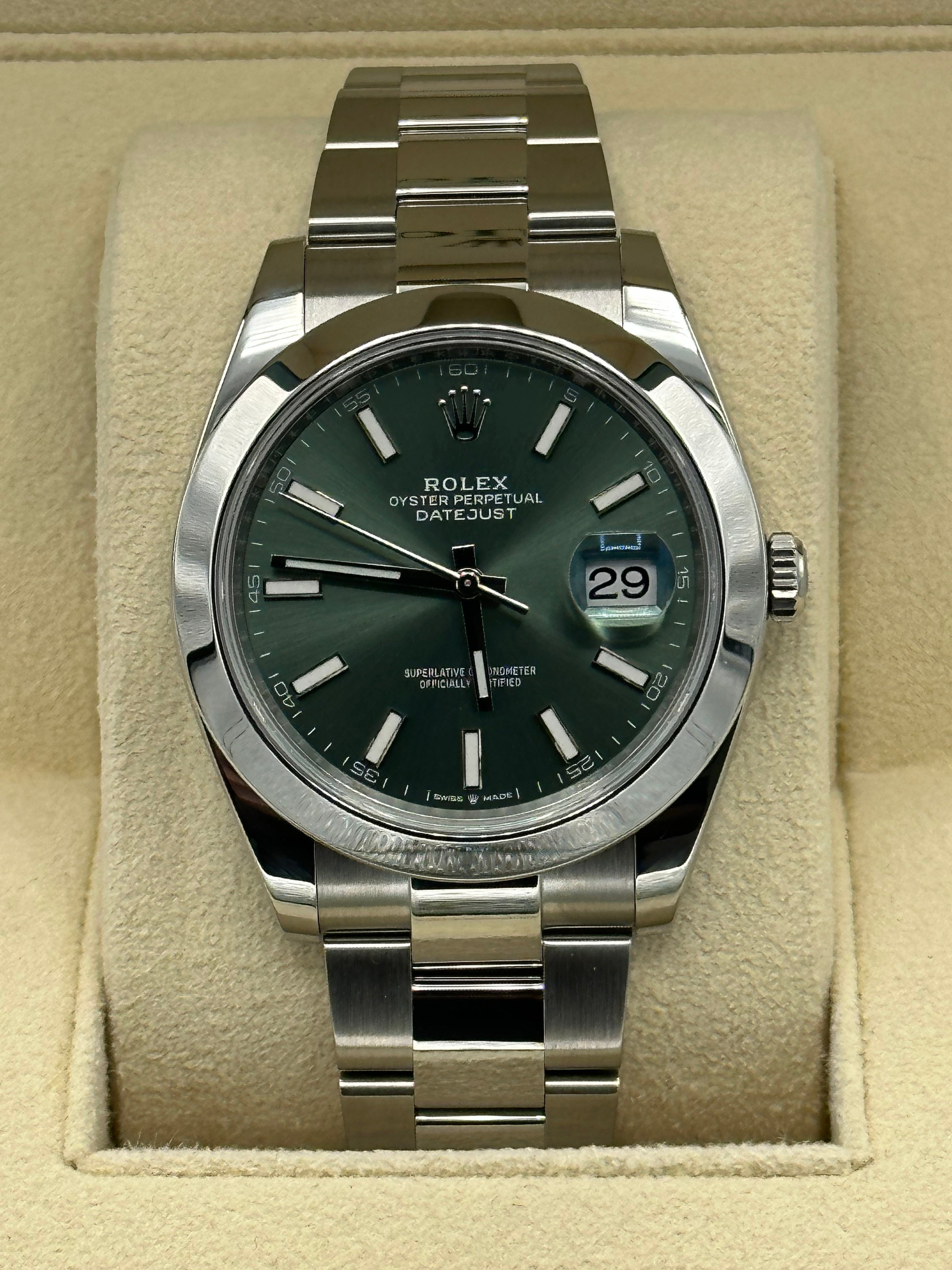 2022 Rolex Datejust 41mm 126300 Oyster Mint Green Dial