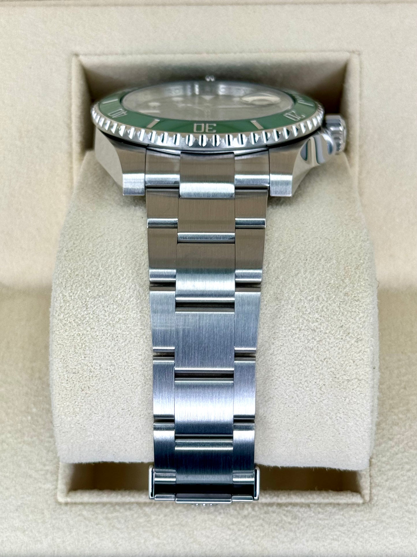 2015 Rolex Submariner Date "Hulk" 40mm 116610LV Green Dial - MyWatchLLC