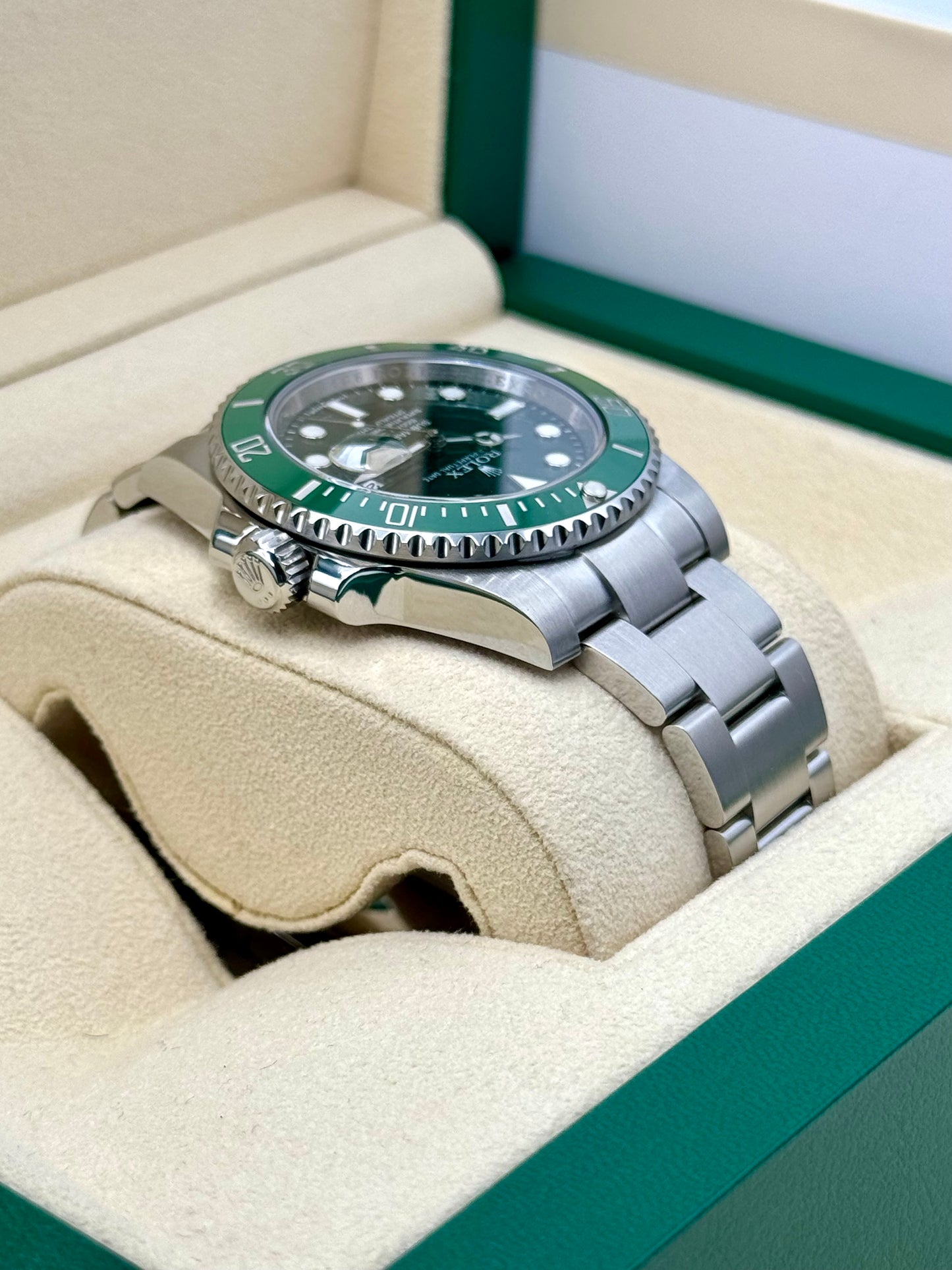 2015 Rolex Submariner Date "Hulk" 40mm 116610LV Green Dial - MyWatchLLC