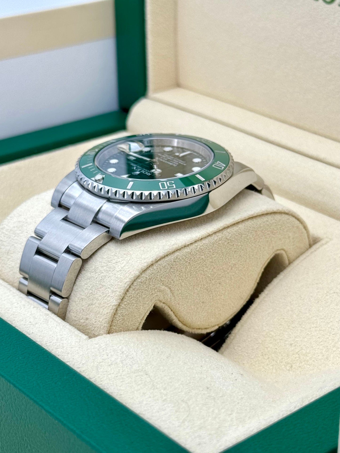 2015 Rolex Submariner Date "Hulk" 40mm 116610LV Green Dial - MyWatchLLC