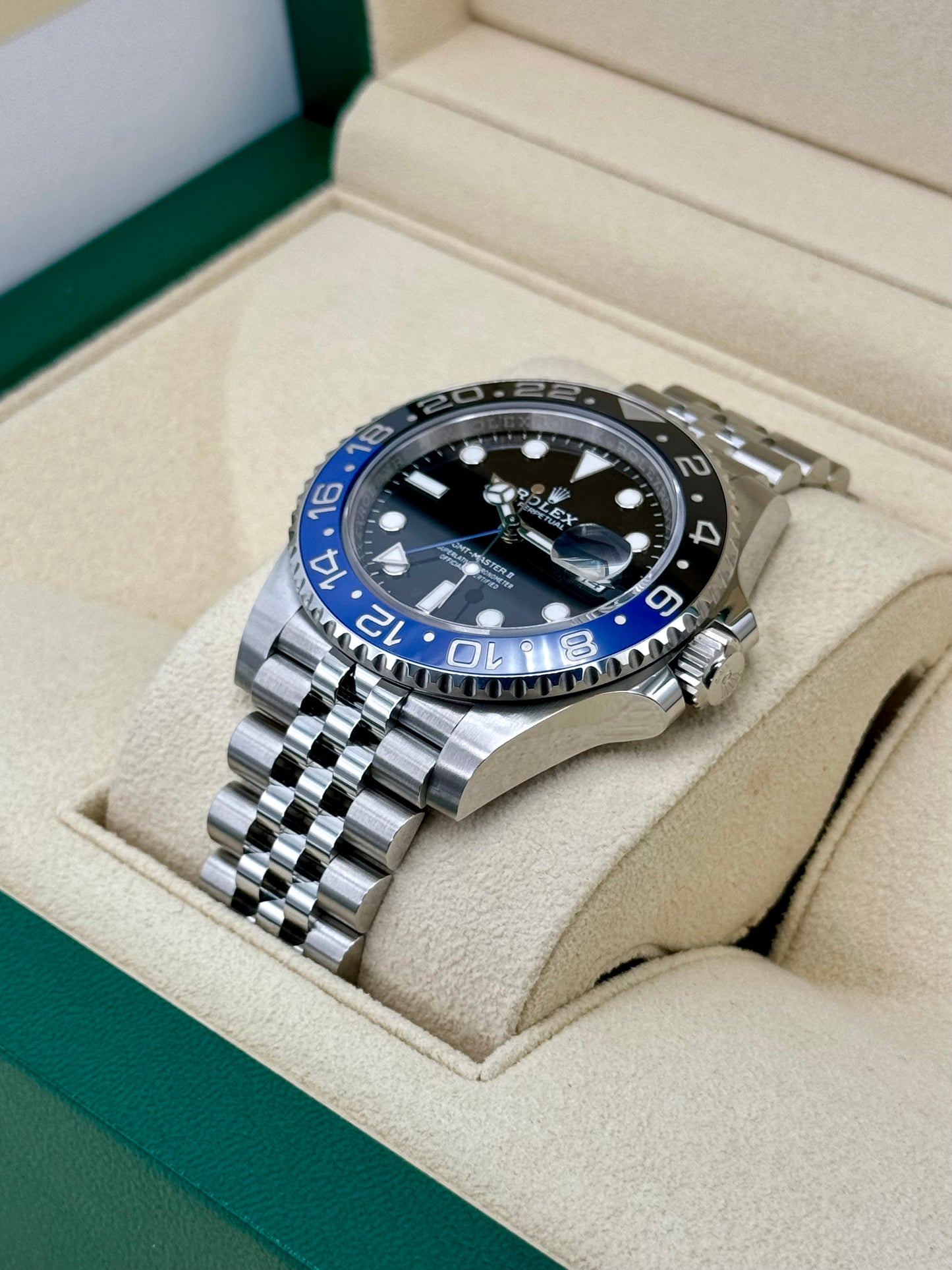 NEW 2024 Rolex GMT-Master II "Batgirl" 40mm 126710BLNR Jubilee