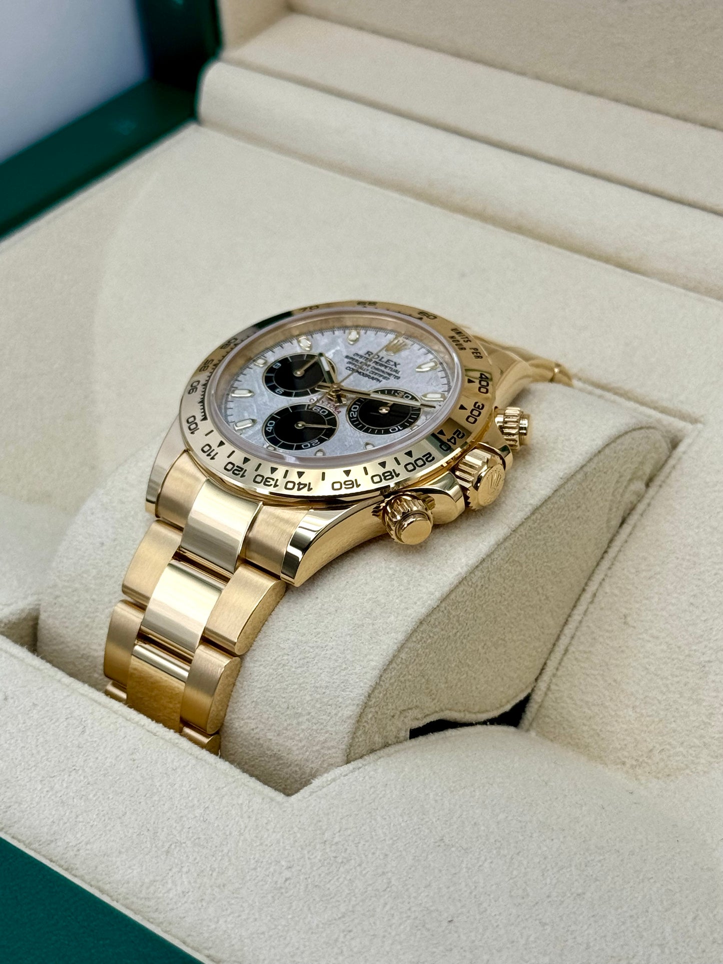 NEW 2023 Rolex Daytona 40mm 116508 Yellow Gold Meteorite Dial