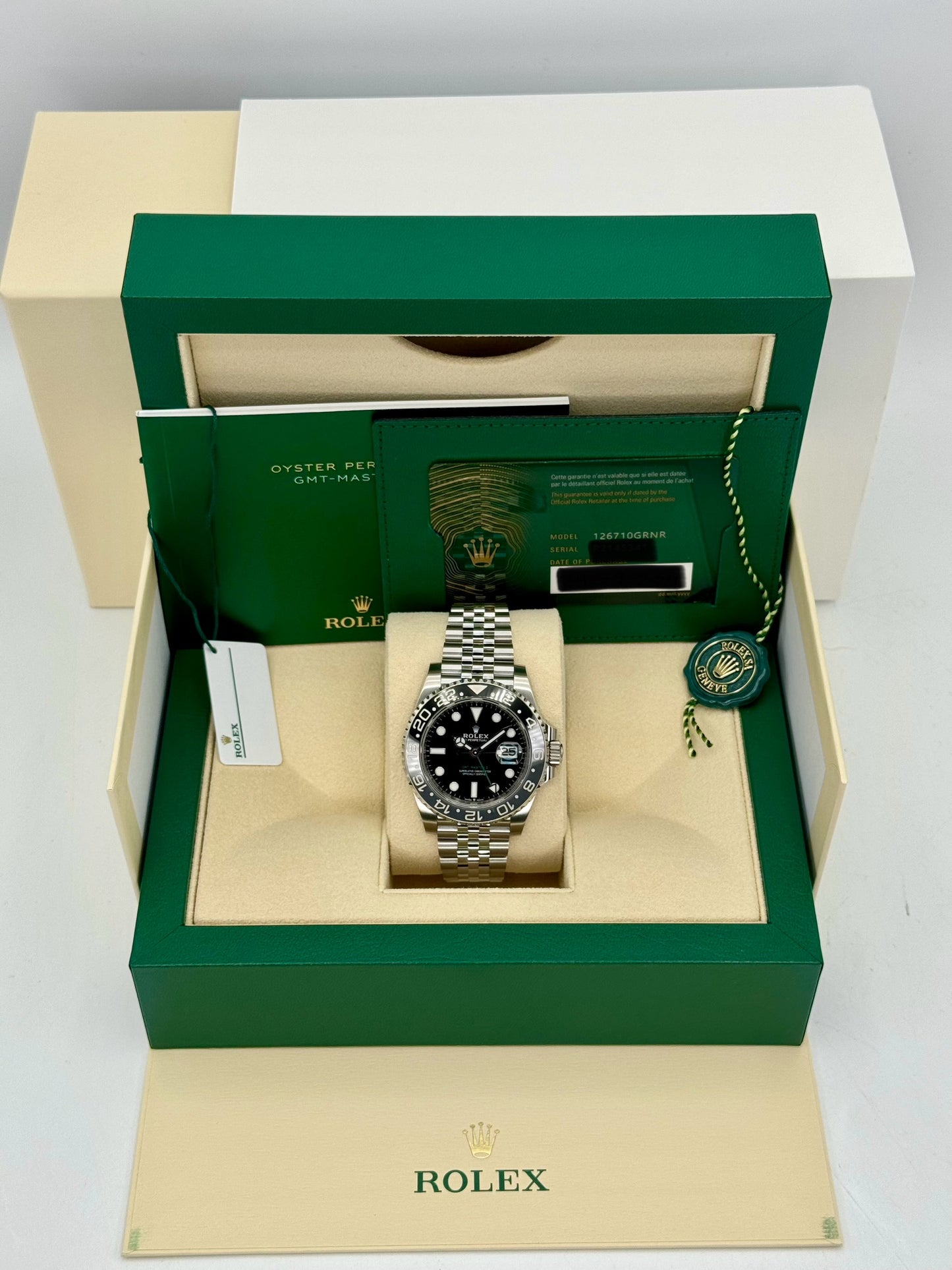 NEW 2024 Rolex GMT-Master II "Bruce Wayne" 40mm 126710GRNR Black Dial