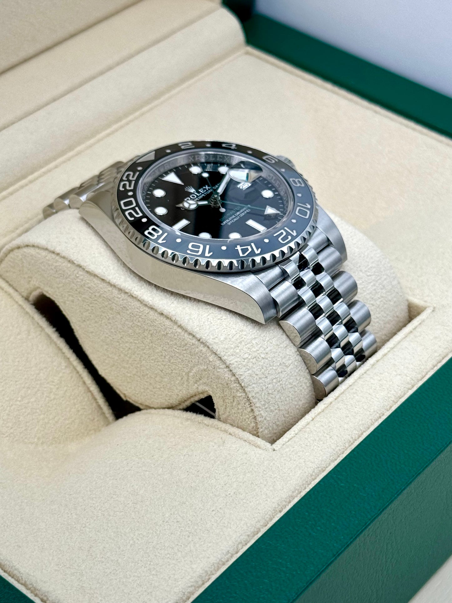 NEW 2024 Rolex GMT-Master II "Bruce Wayne" 40mm 126710GRNR Black Dial