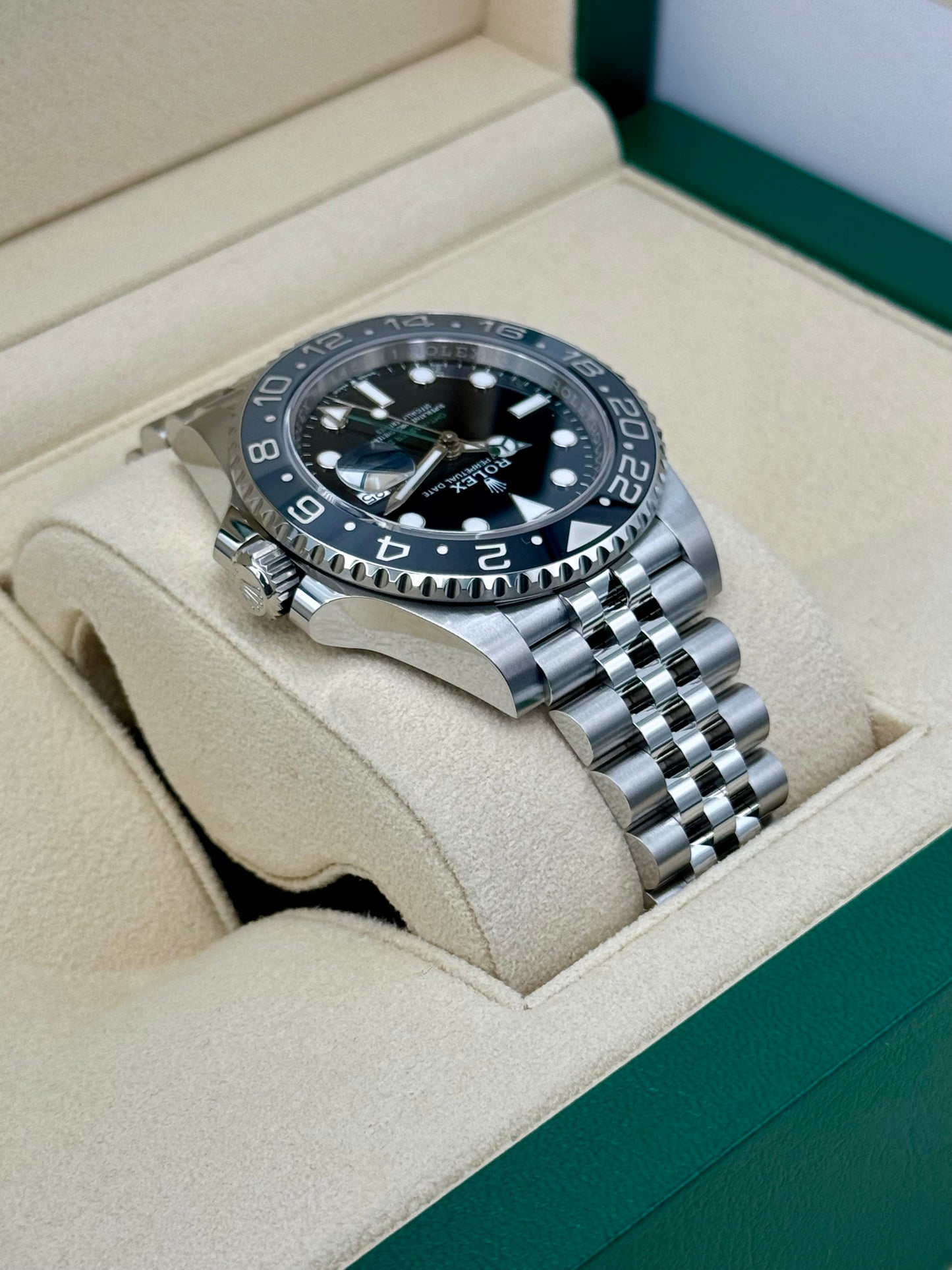 NEW 2024 Rolex GMT-Master II "Bruce Wayne" 40mm 126710GRNR Black Dial