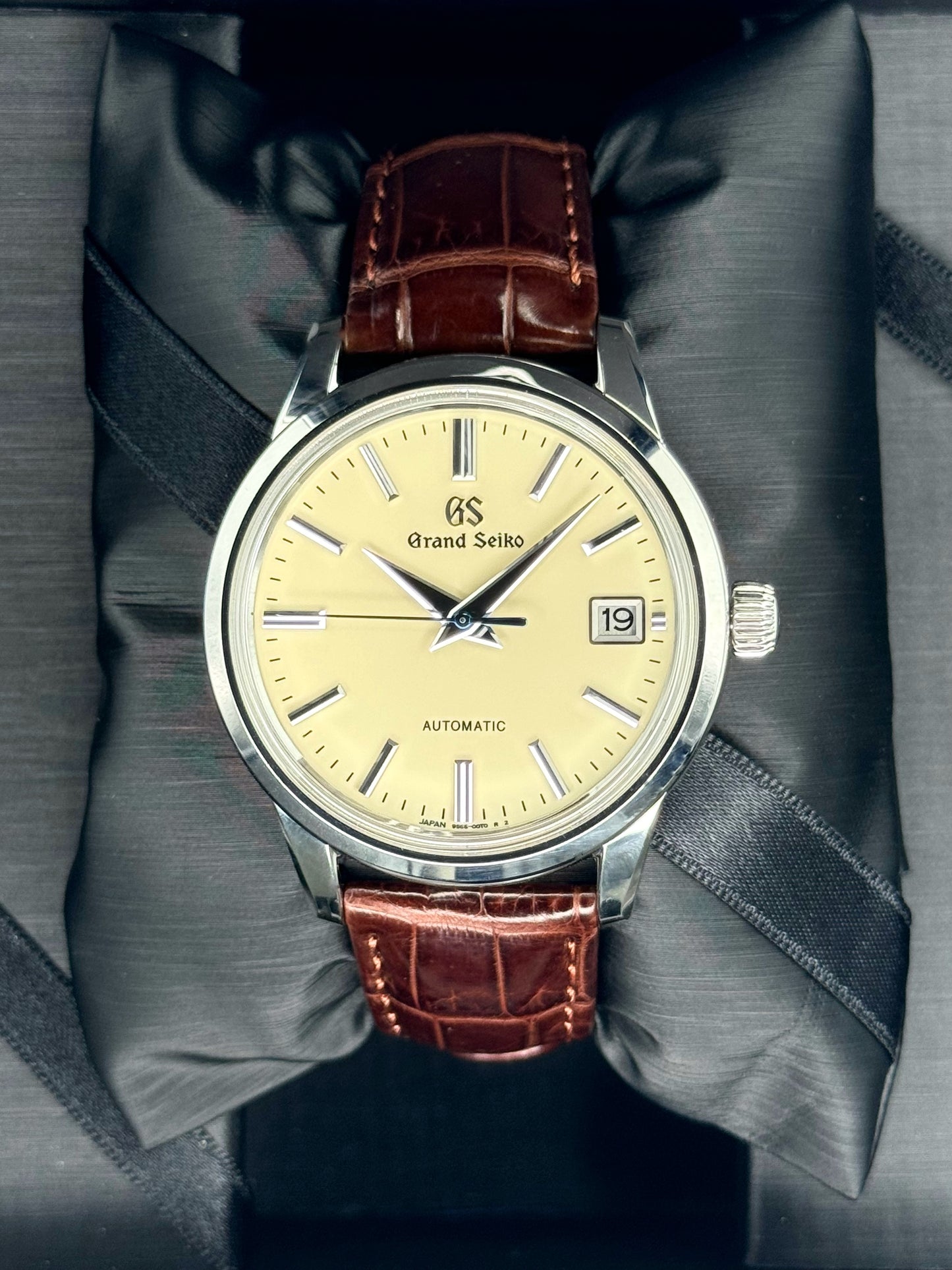 2024 Grand Seiko 39.5mm SBGR261G Elegance Collection Ivory Dial