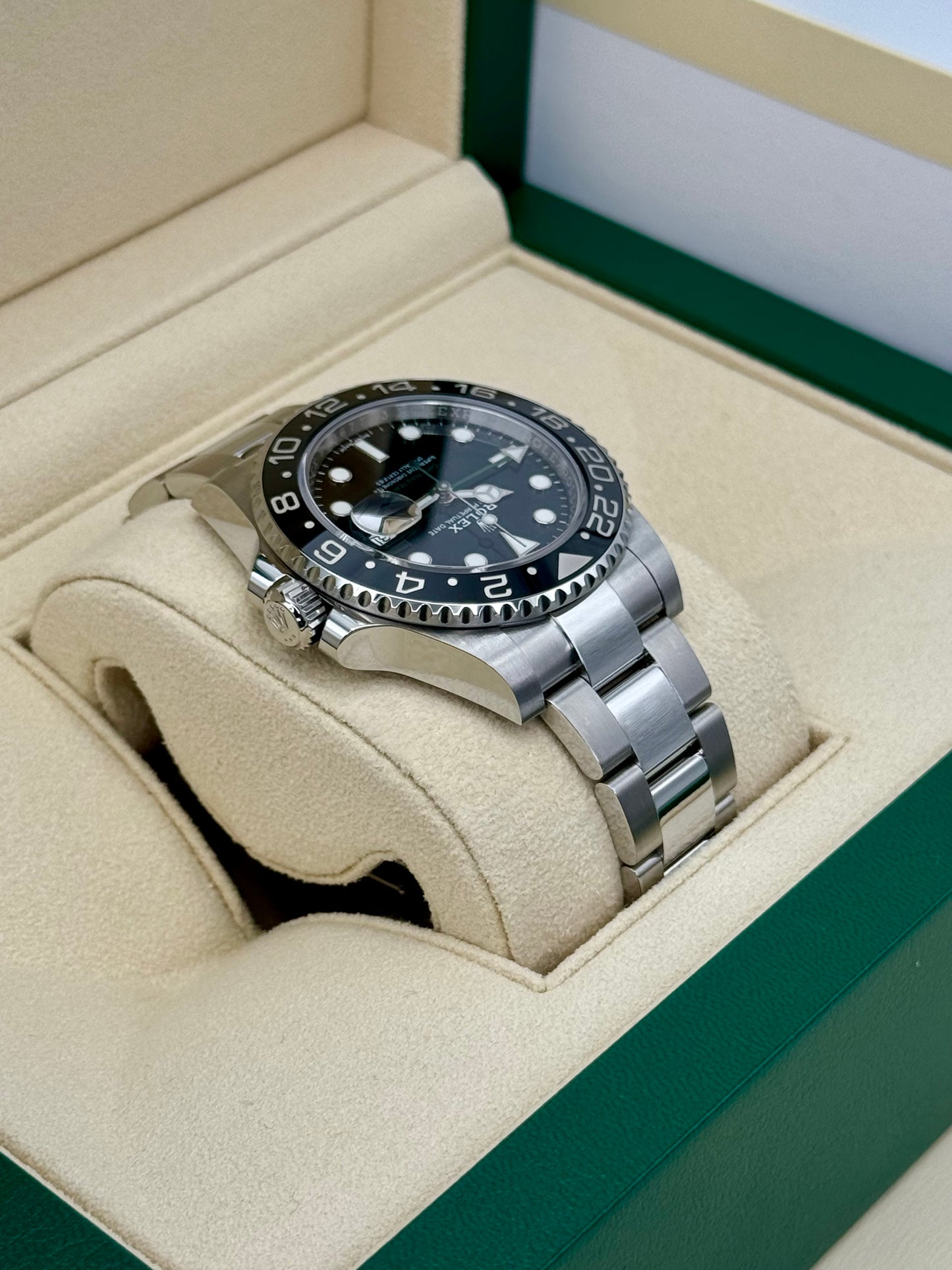 NEW 2022 Rolex GMT-Master II 40mm 116710LN Stainless Steel Black Dial