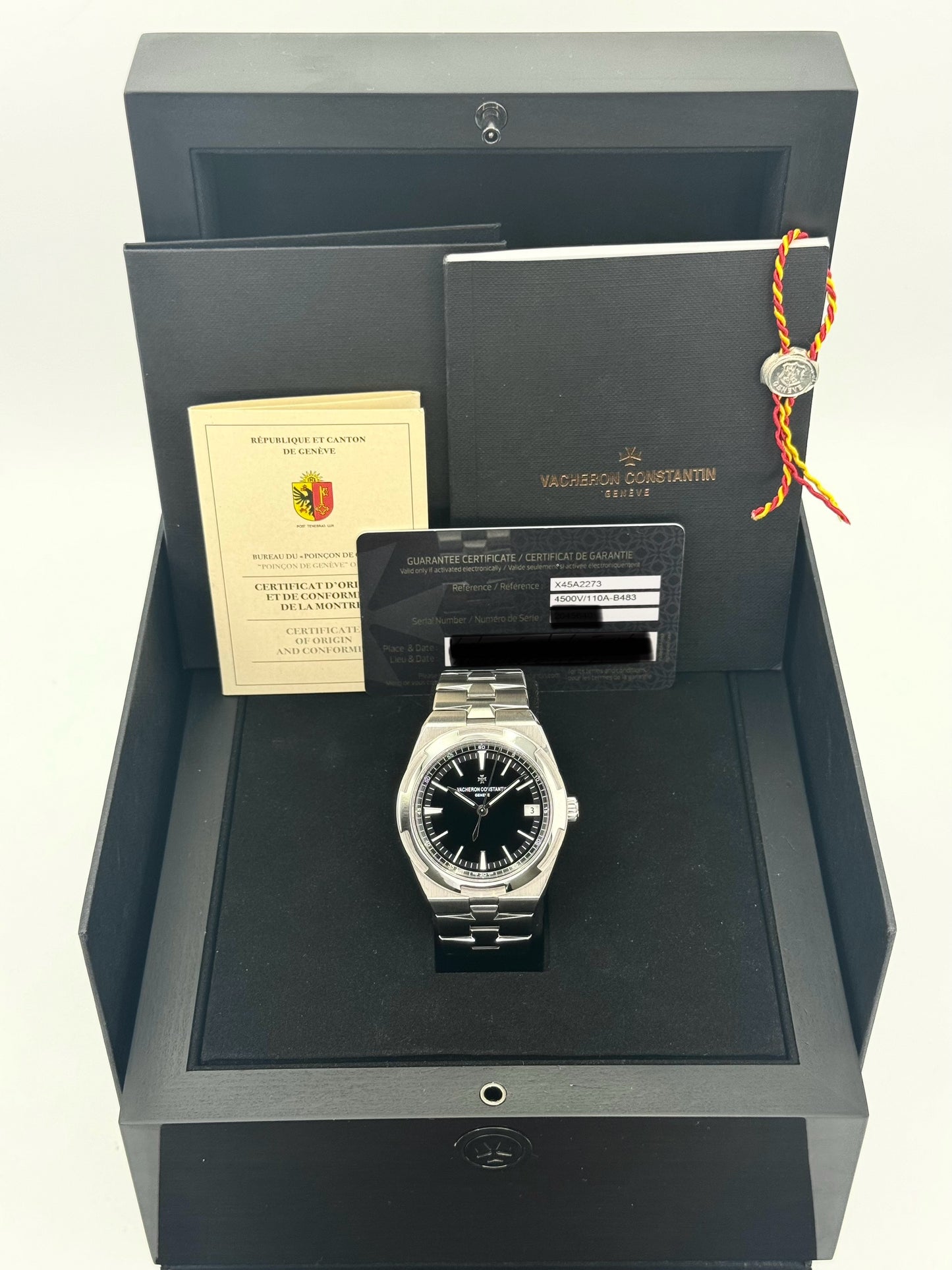 2021 Vacheron Constantin Overseas 41mm 4500V Stainless Black Dial