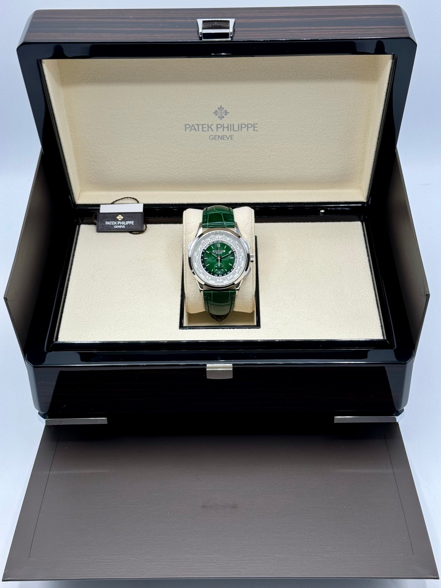 NEW 2023 Patek Philippe 5930P World Time Flyback Chronograph Platinum Green Dial