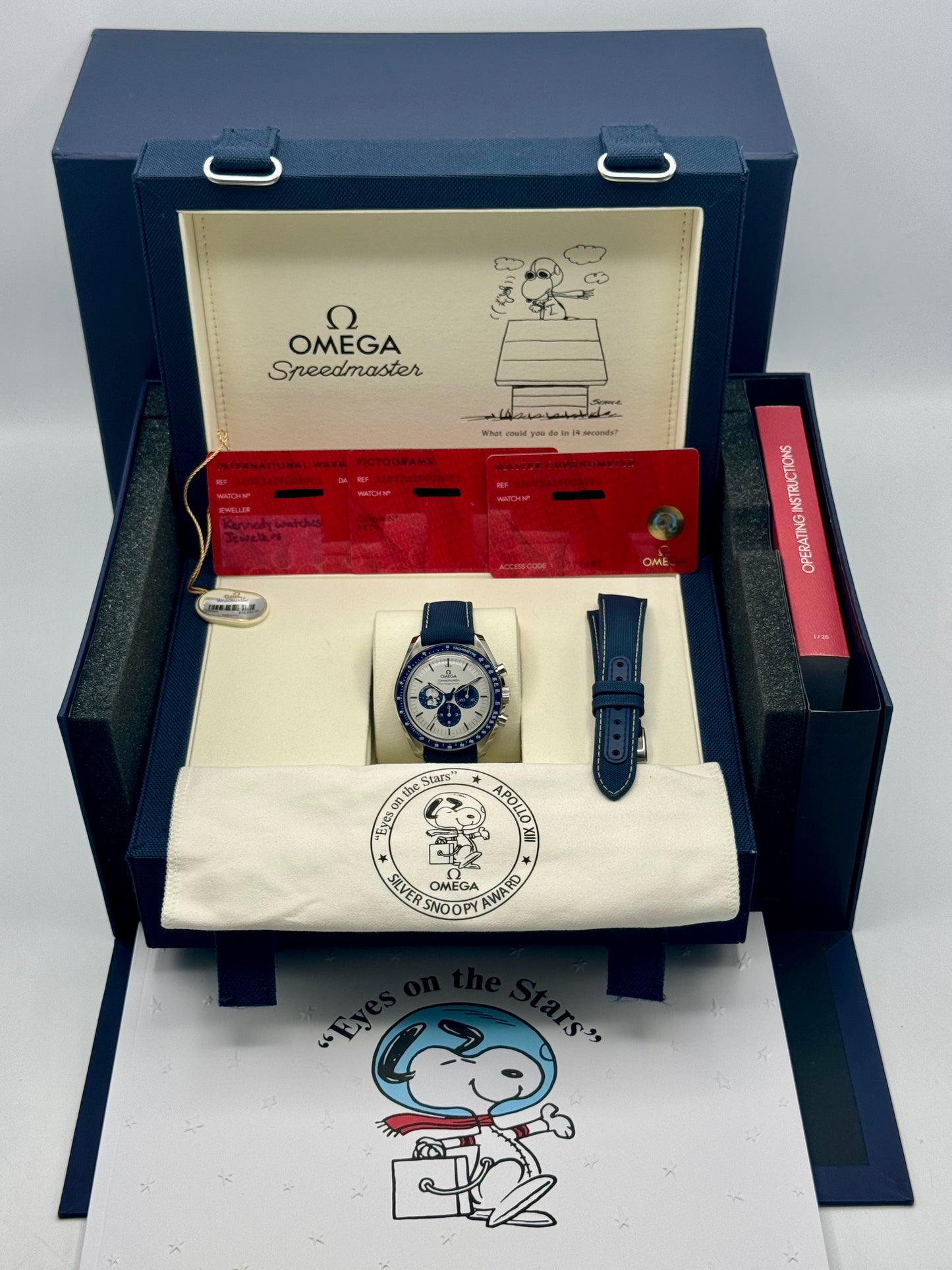 2023 Omega Speedmaster Silver Snoopy Award 310.32.42.50.02.001