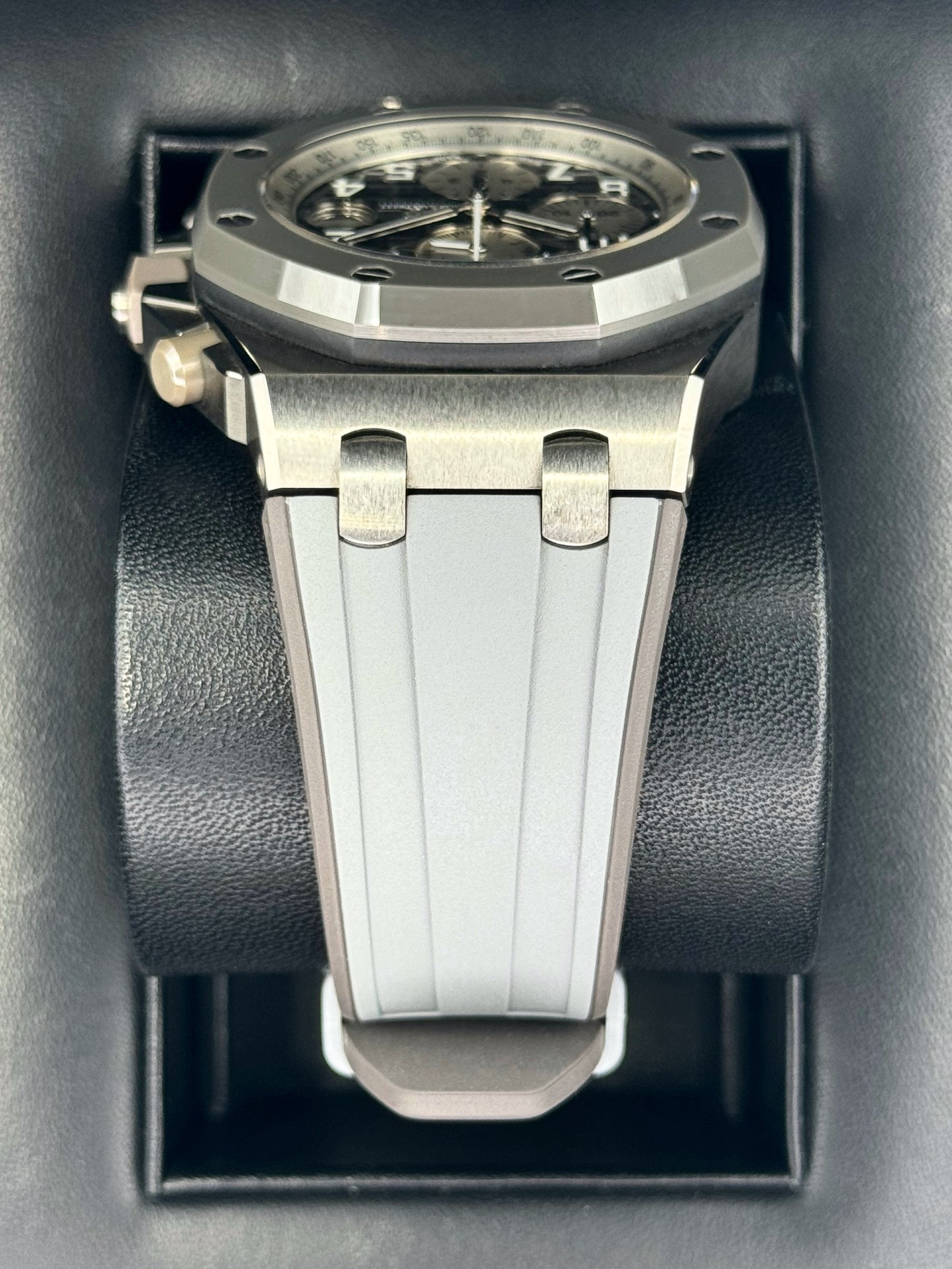 2021 Audemars Piguet Royal Oak Offshore Chrono 42mm 26470IO