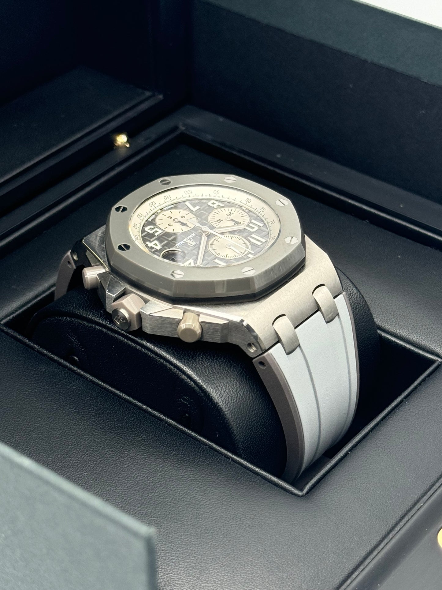 2021 Audemars Piguet Royal Oak Offshore Chrono 42mm 26470IO