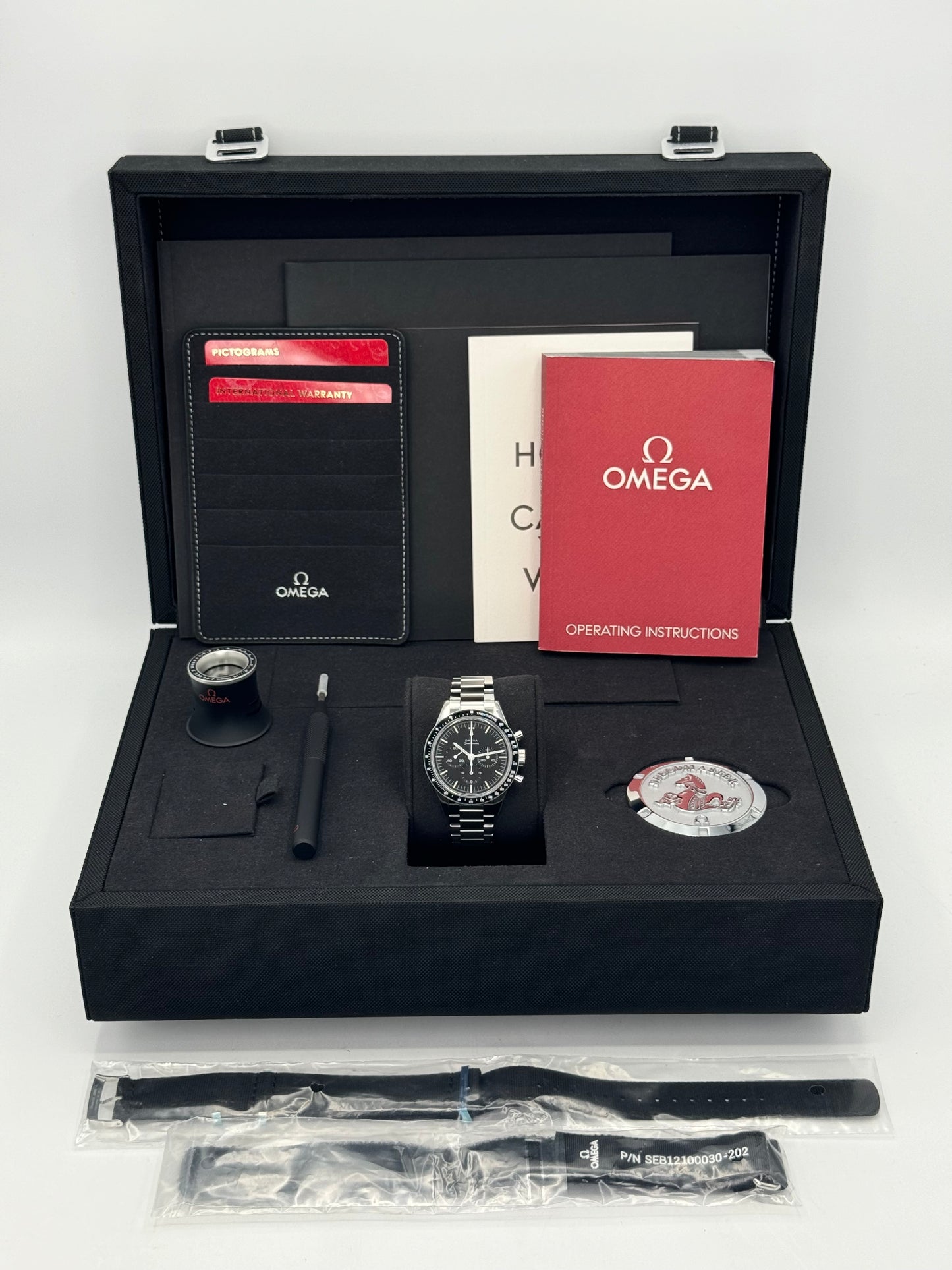 2021 Omega Speedmaster "Ed White" 39.7mm 311.30.40.30.01.001 Black Dial