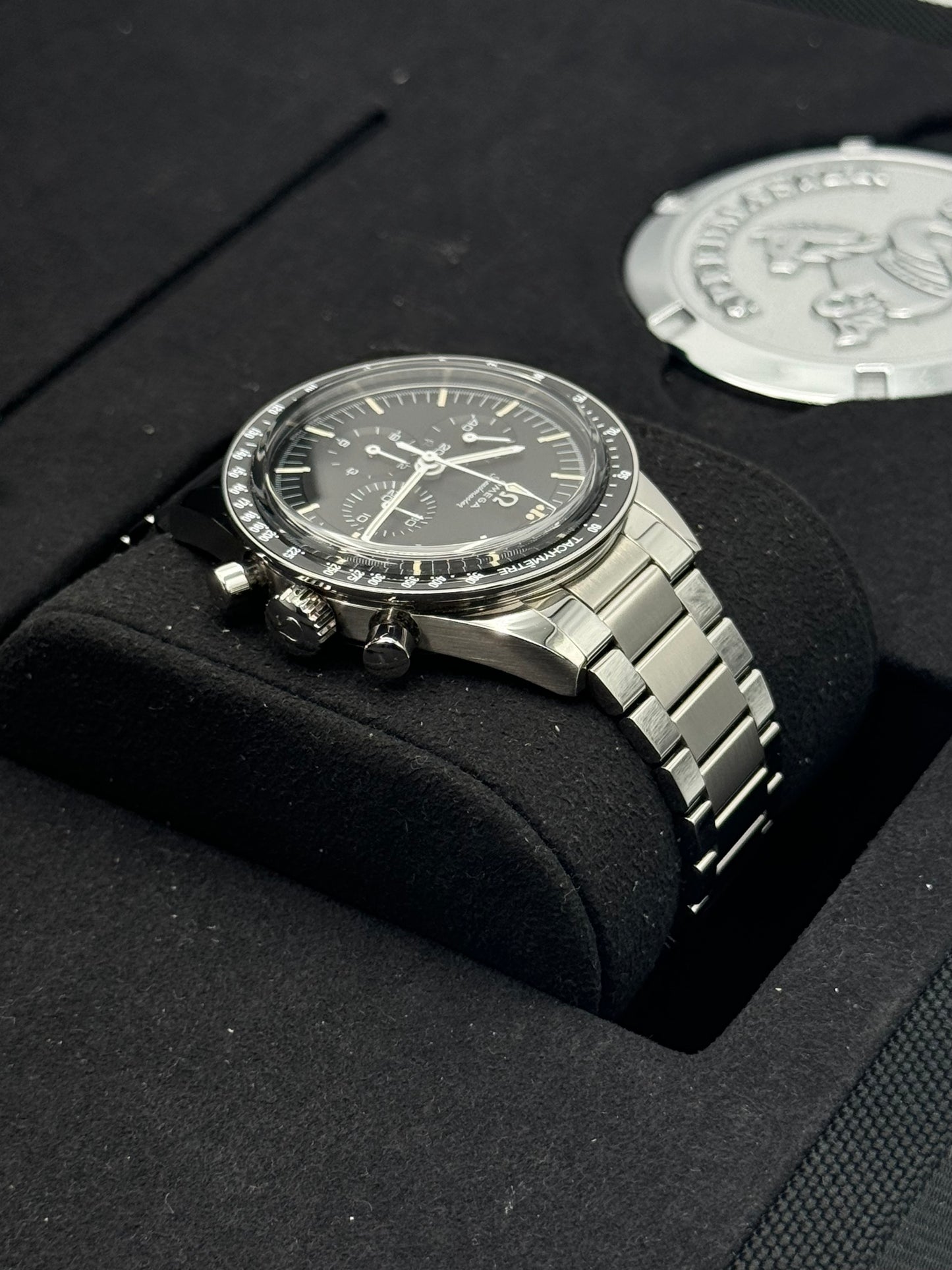 2021 Omega Speedmaster "Ed White" 39.7mm 311.30.40.30.01.001 Black Dial