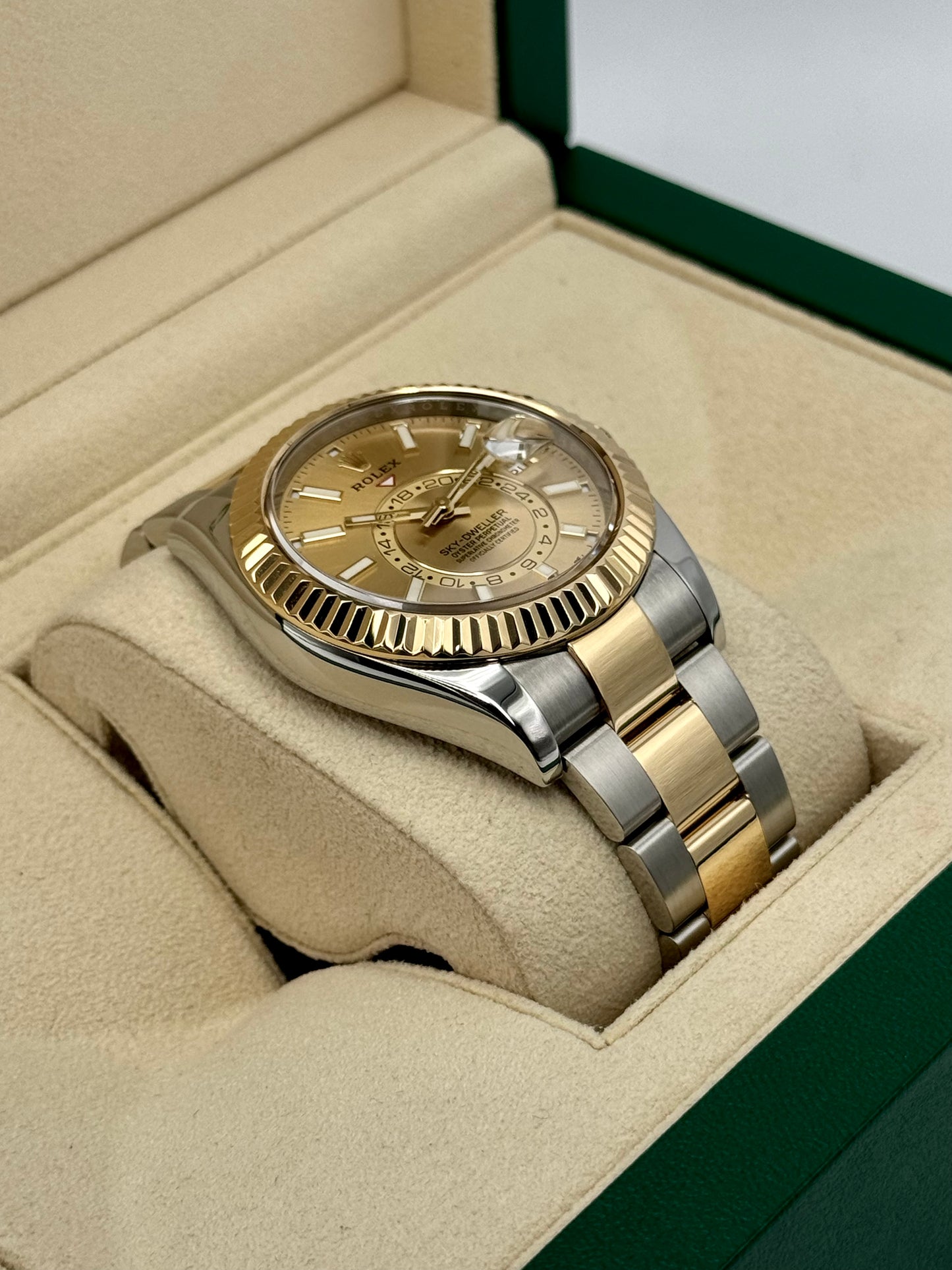 2017 Rolex Sky-Dweller 42mm 326933 Two-Tone Oyster Champagne Dial