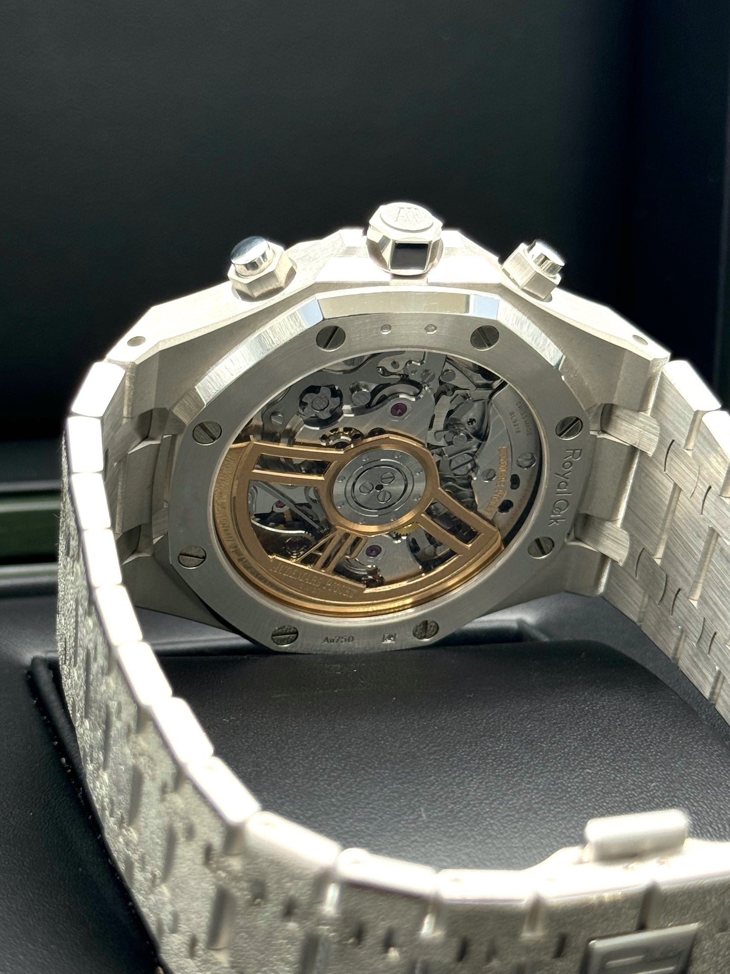 2023 Audemars Piguet Chrono 41mm 26420BC Frosted White Gold Blue Dial