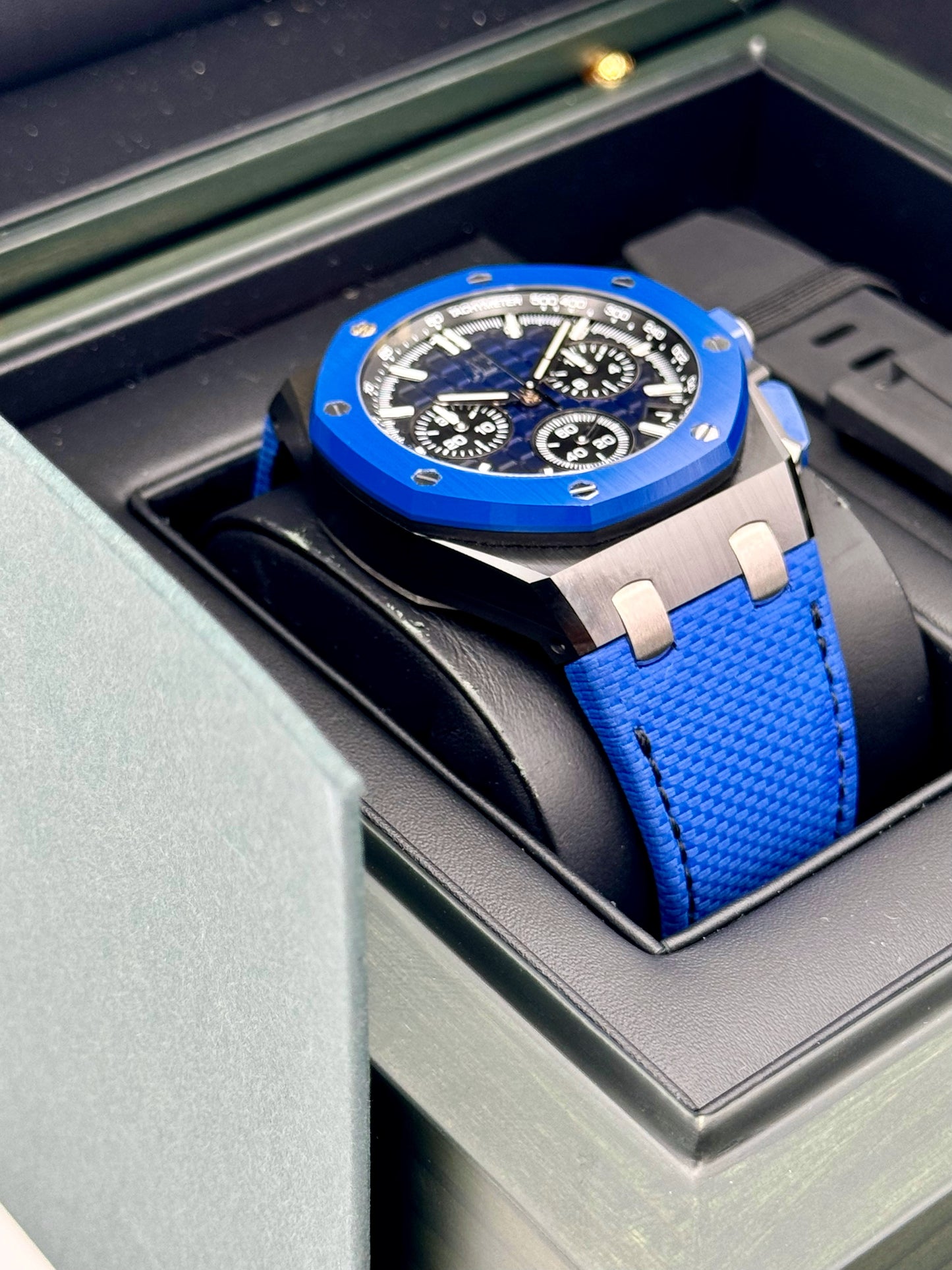 2023 Audemars Piguet Royal Oak Offshore 43mm 26420CE Ceramic Blue Dial