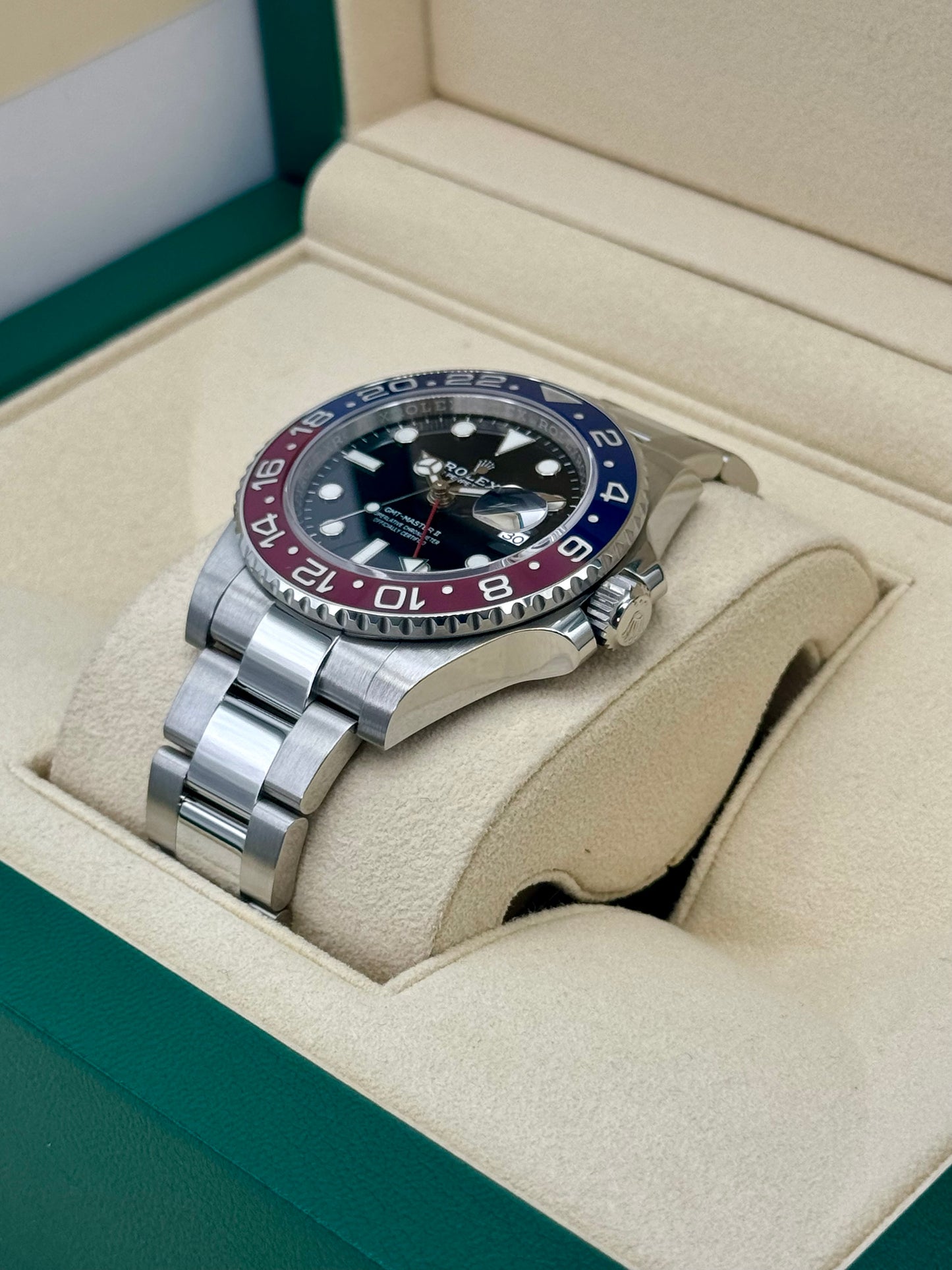 2022 Rolex GMT-Master II "Pepsi" 40mm 126710BLRO Oyster