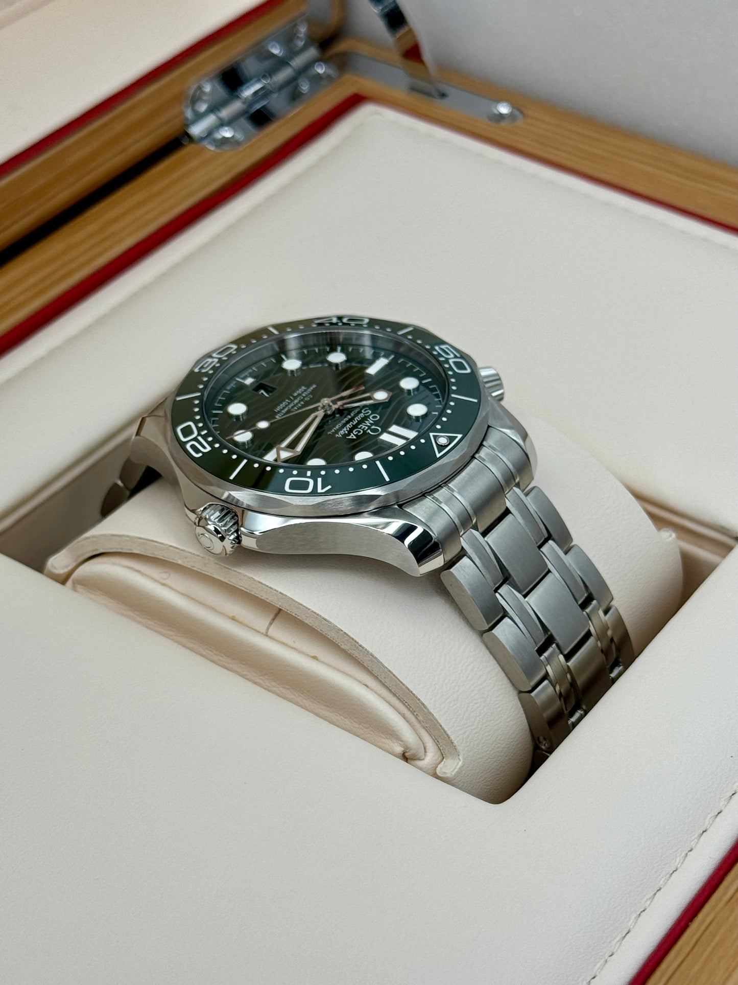 NEW 2023 Omega Seamaster Diver 300M 42mm 21030422110001 Green Dial - MyWatchLLC