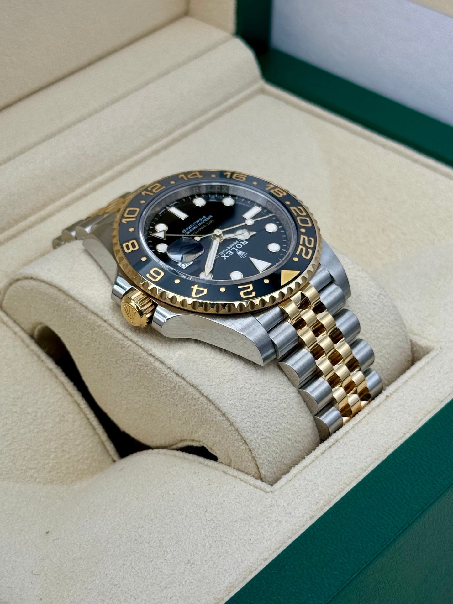 2024 Rolex GMT-Master II 40mm 126713GRNR Two-Tone Jubilee Black Dial