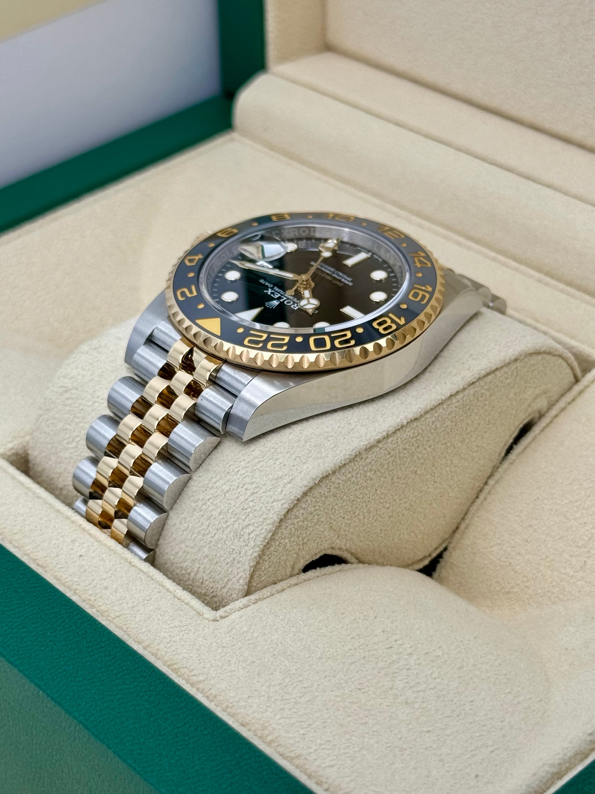 2024 Rolex GMT-Master II 40mm 126713GRNR Two-Tone Jubilee Black Dial - MyWatchLLC