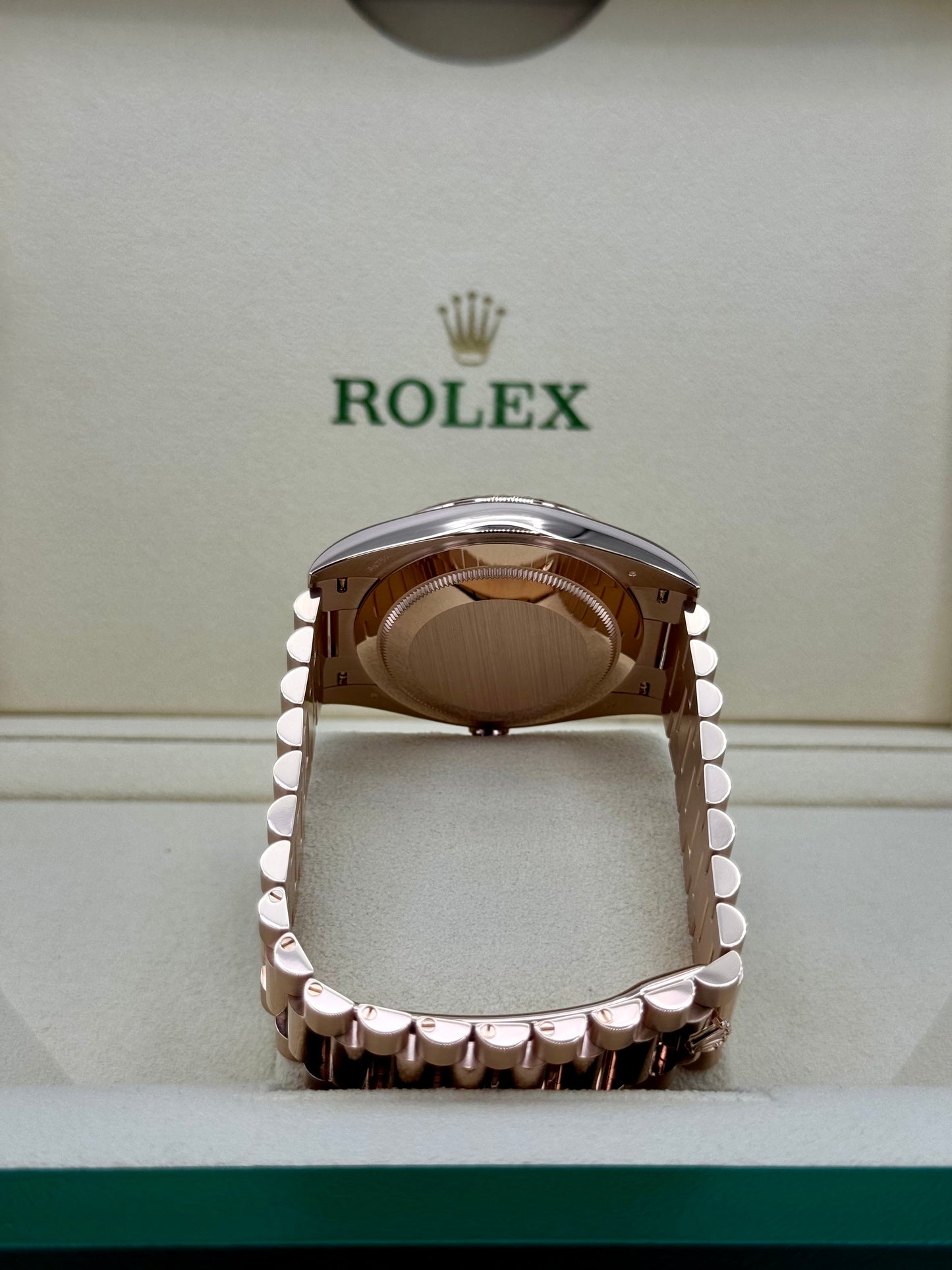 NEW 2024 Rolex Day-Date 40mm 228235 Rose Gold MOP Diamond Dial