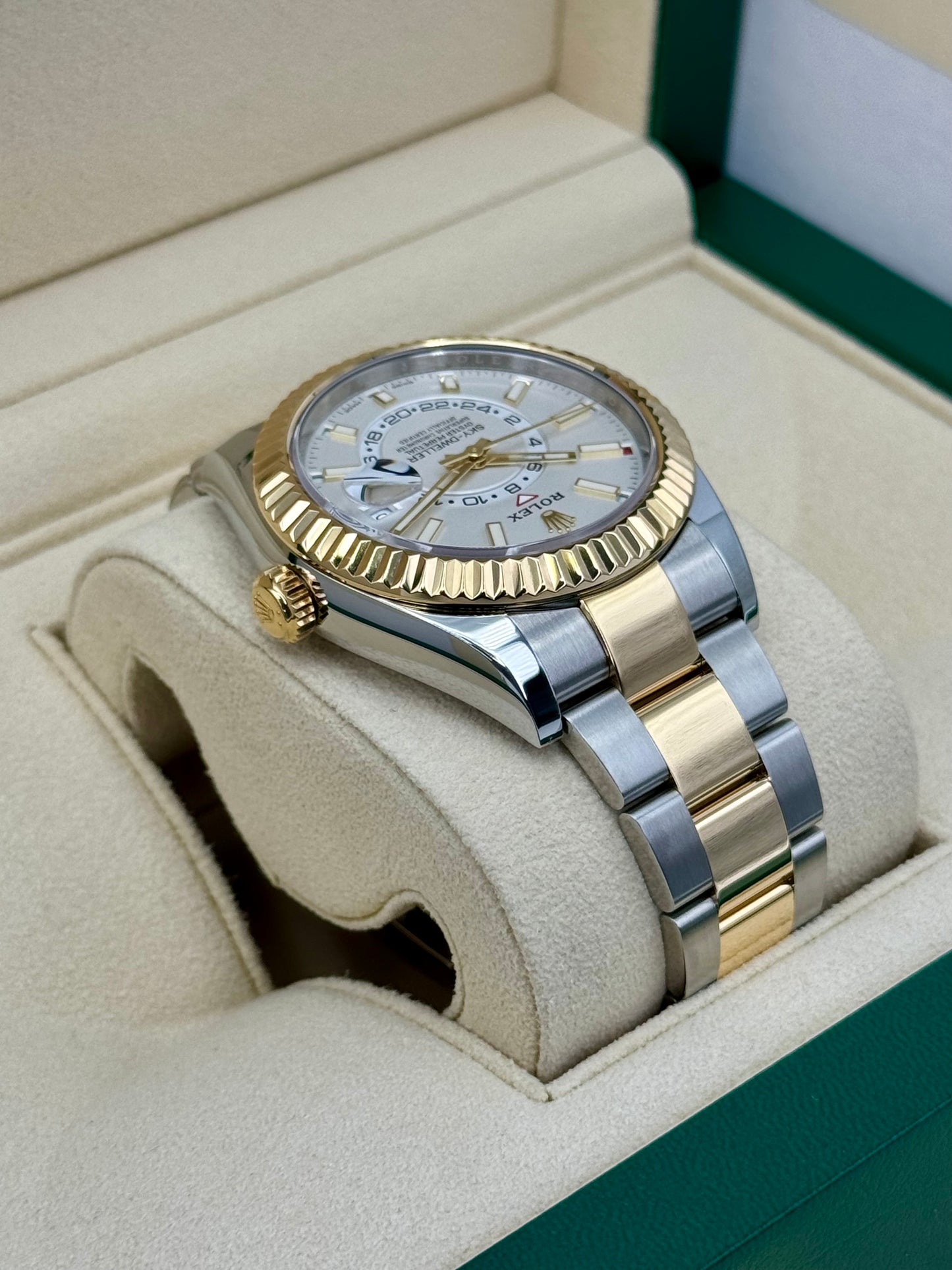 2019 Rolex Sky-Dweller 42mm 326933 Two-Tone Oyster White Dial