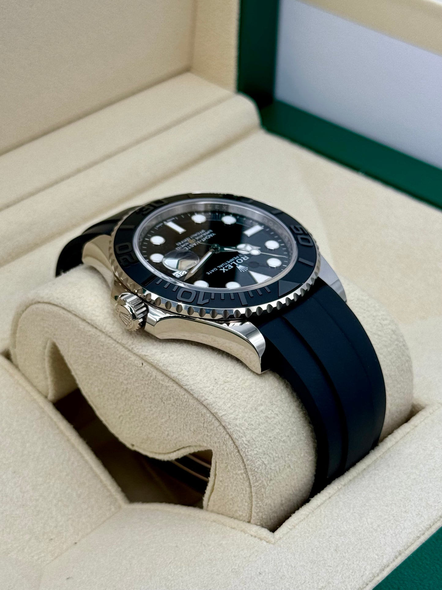 NEW 2024 Rolex Yacht-Master 42mm 226659 White Gold Oysterflex Black Dial