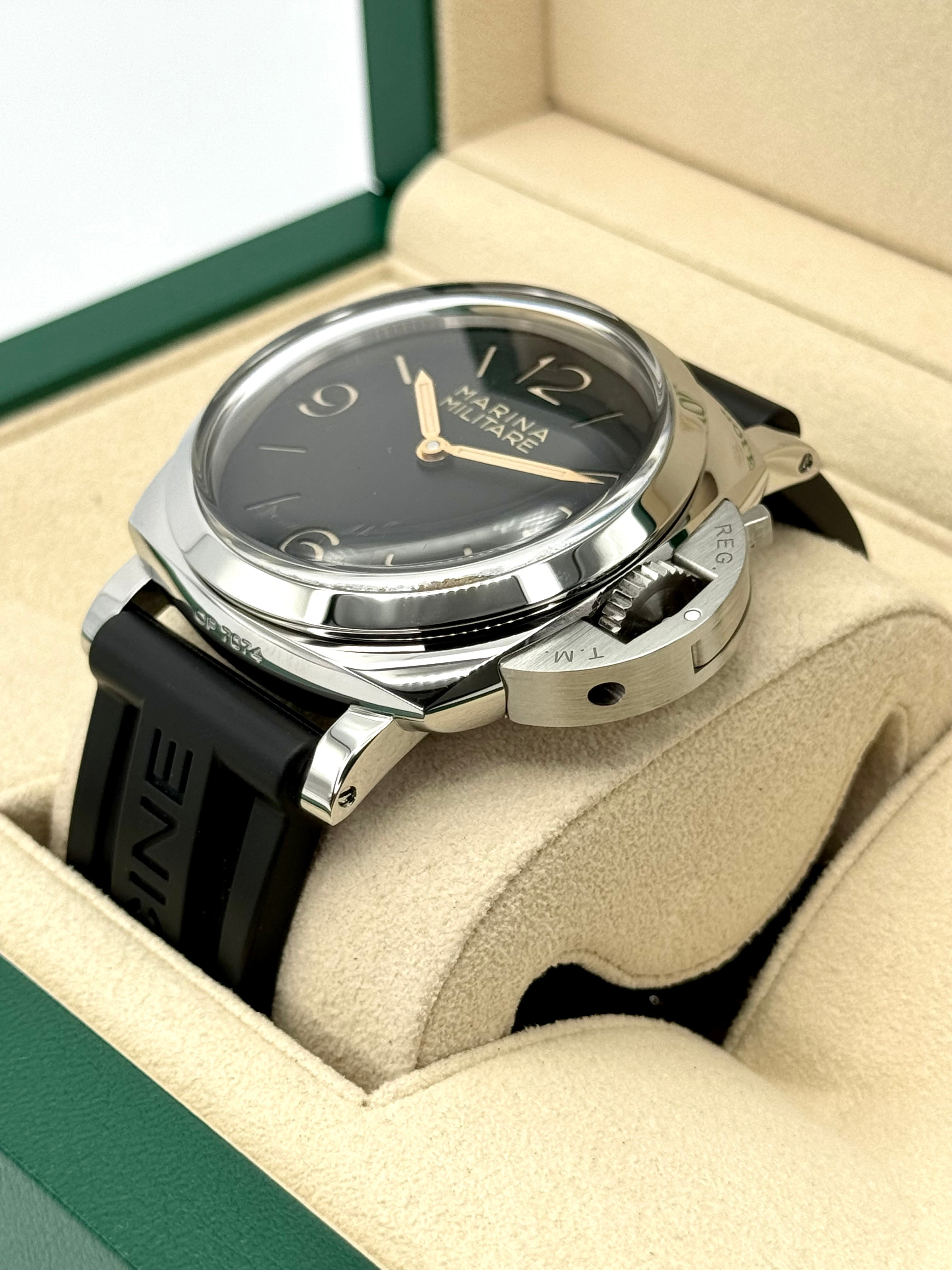 Panerai luminor militare best sale